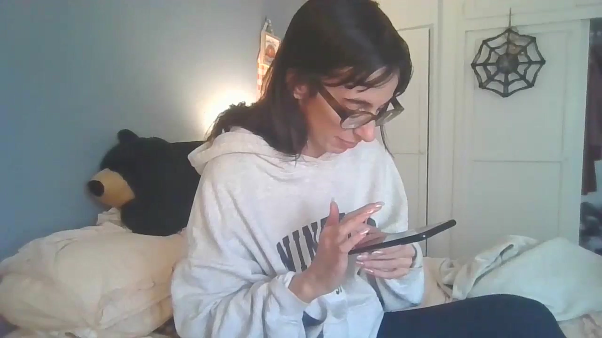 Gallery image thumbnail from Abc123456789's myfreecams stream on, 10/20/2023, 23:17 image 16 of 20