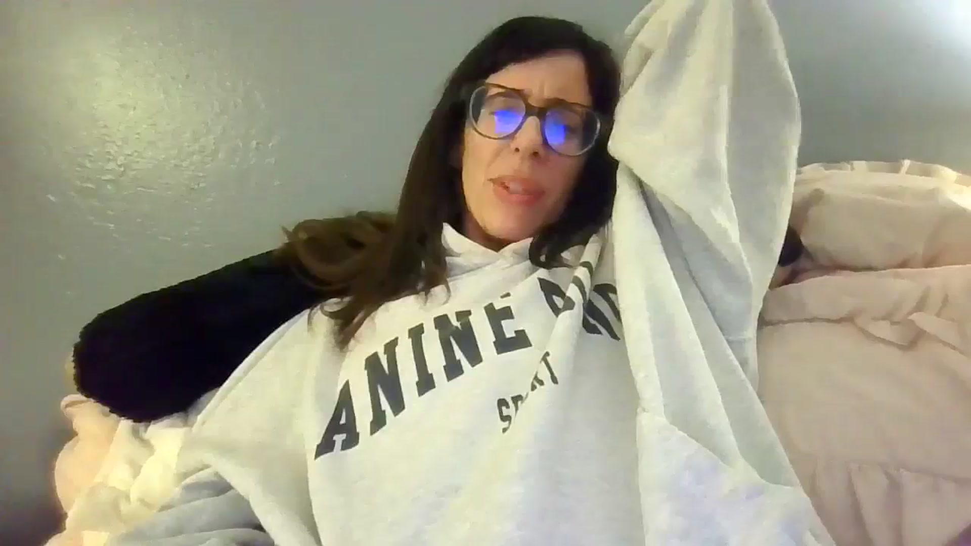 Gallery image thumbnail from Abc123456789's myfreecams stream on, 10/21/2023, 08:33 image 14 of 20