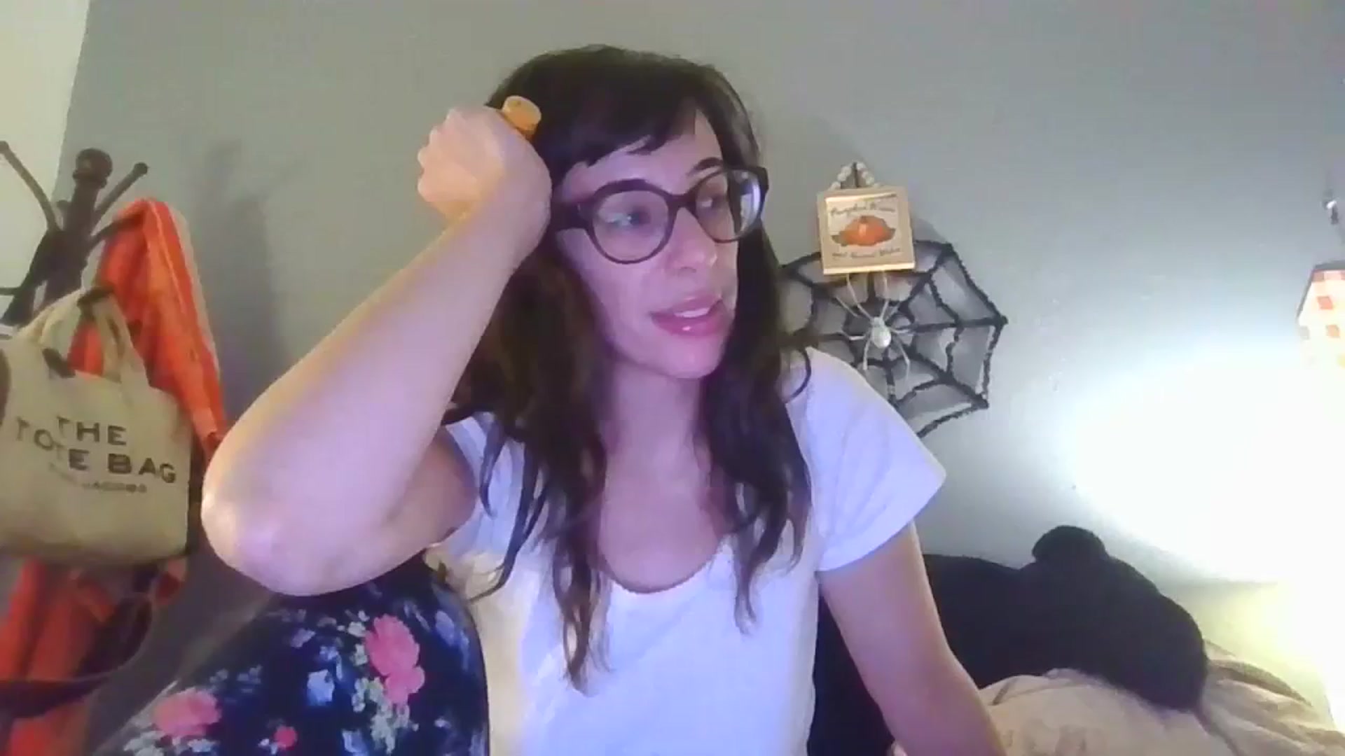 Gallery image thumbnail from Abc123456789's myfreecams stream on, 10/22/2023, 09:07 image 1 of 20