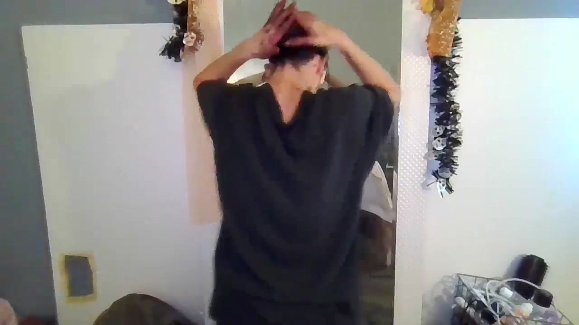 Gallery image thumbnail from Abc123456789's myfreecams stream on, 10/23/2023, 01:09 image 10 of 20