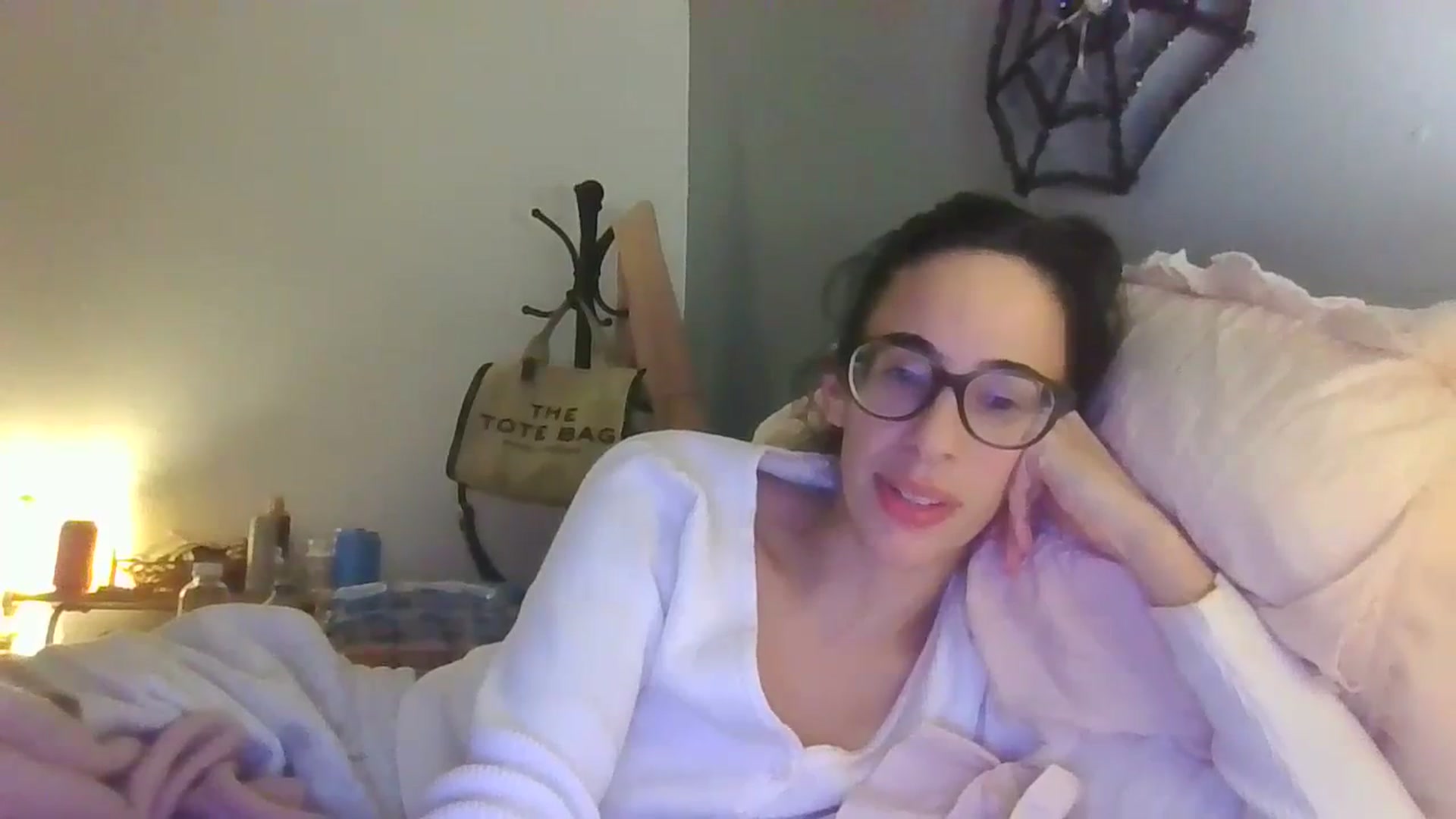 Gallery image thumbnail from Abc123456789's myfreecams stream on, 10/24/2023, 09:17 image 11 of 20