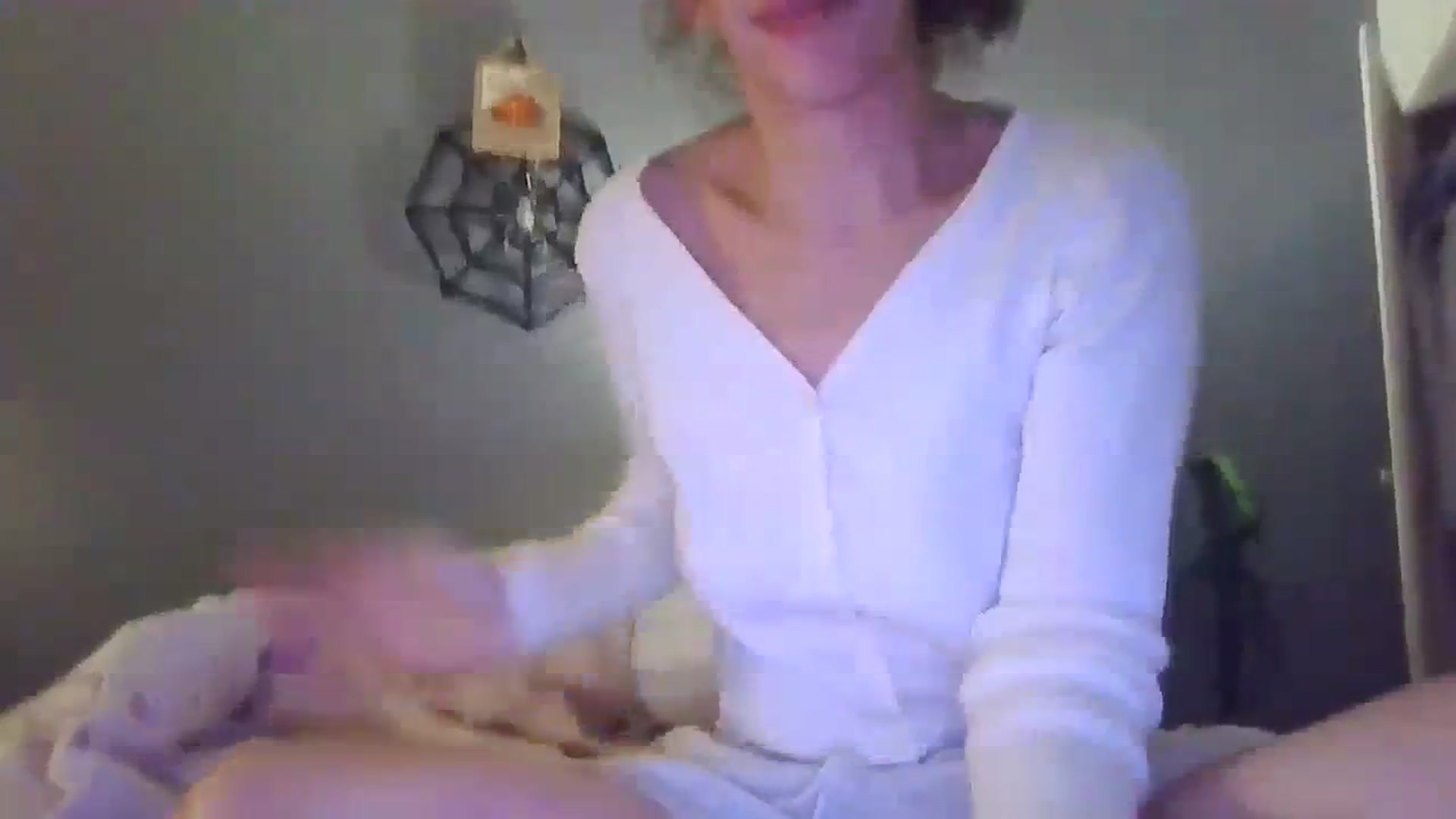Gallery image thumbnail from Abc123456789's myfreecams stream on, 10/24/2023, 13:26 image 7 of 20