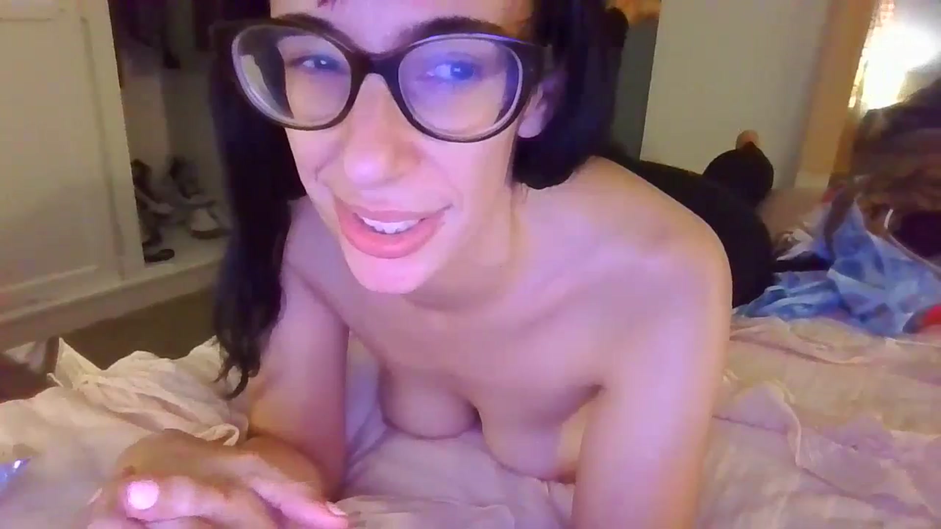 Gallery image thumbnail from Abc123456789's myfreecams stream on, 10/25/2023, 09:13 image 19 of 20