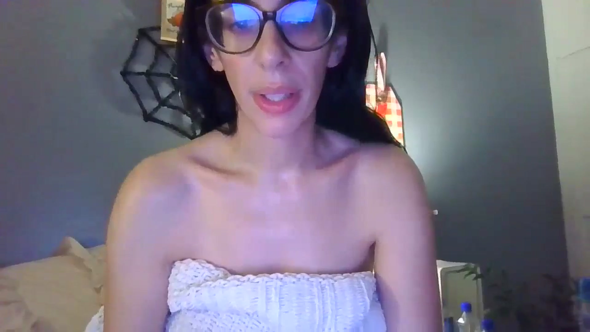 Gallery image thumbnail from Abc123456789's myfreecams stream on, 10/25/2023, 10:15 image 7 of 20