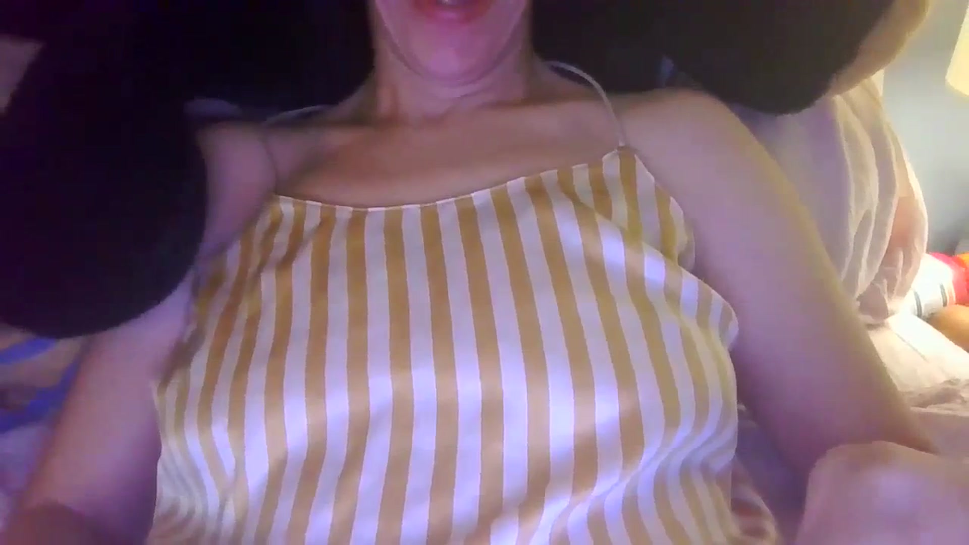 Gallery image thumbnail from Abc123456789's myfreecams stream on, 10/26/2023, 24:26 image 3 of 20