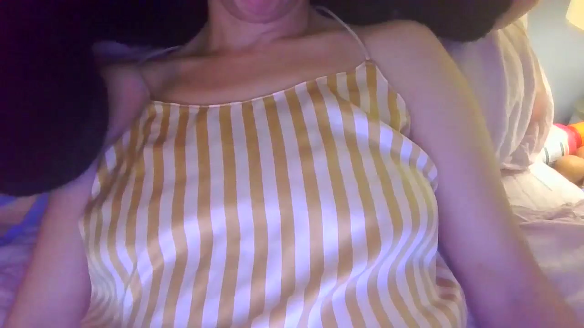 Gallery image thumbnail from Abc123456789's myfreecams stream on, 10/26/2023, 24:26 image 2 of 20