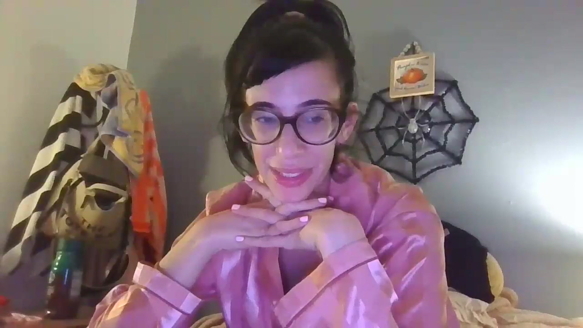 Gallery image thumbnail from Abc123456789's myfreecams stream on, 10/27/2023, 11:25 image 6 of 20