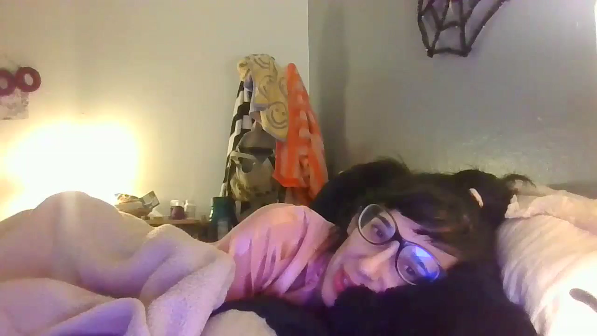 Gallery image thumbnail from Abc123456789's myfreecams stream on, 10/27/2023, 11:25 image 15 of 20
