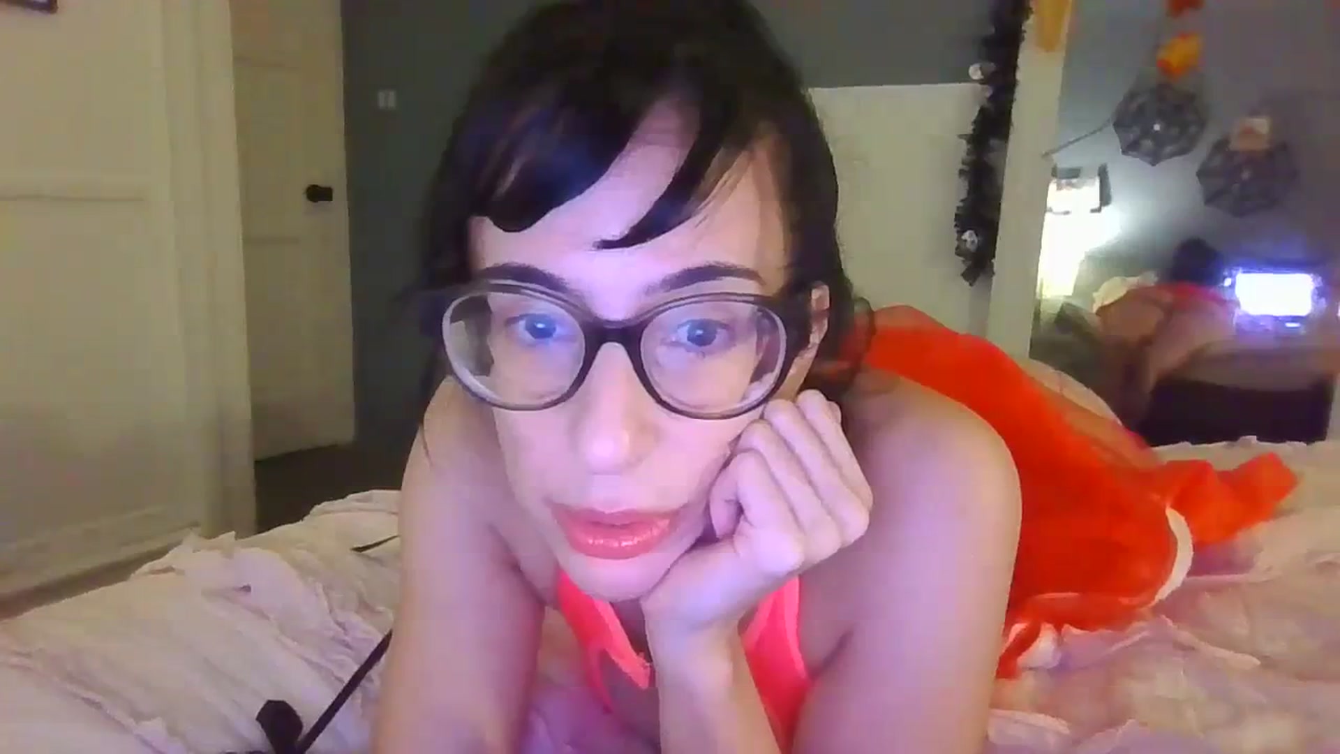 Gallery image thumbnail from Abc123456789's myfreecams stream on, 10/28/2023, 09:35 image 13 of 20