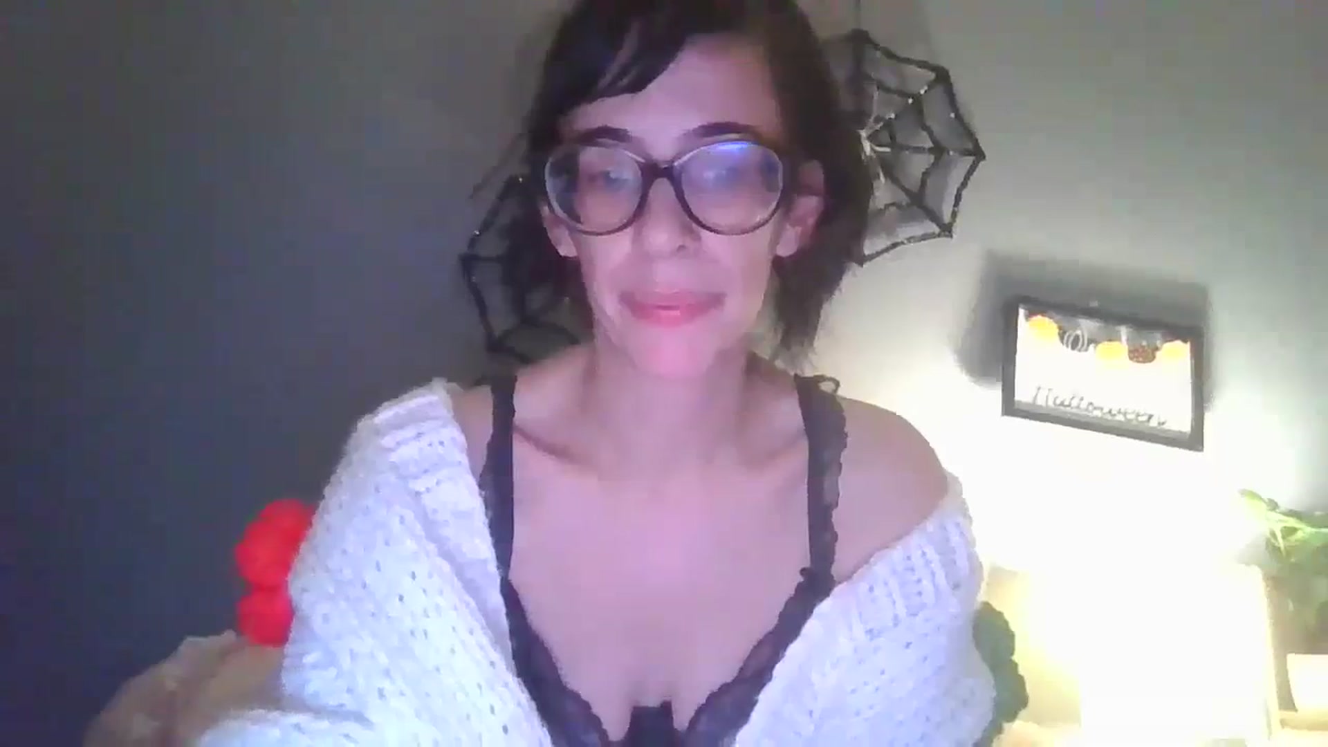 Gallery image thumbnail from Abc123456789's myfreecams stream on, 10/29/2023, 09:37 image 3 of 20