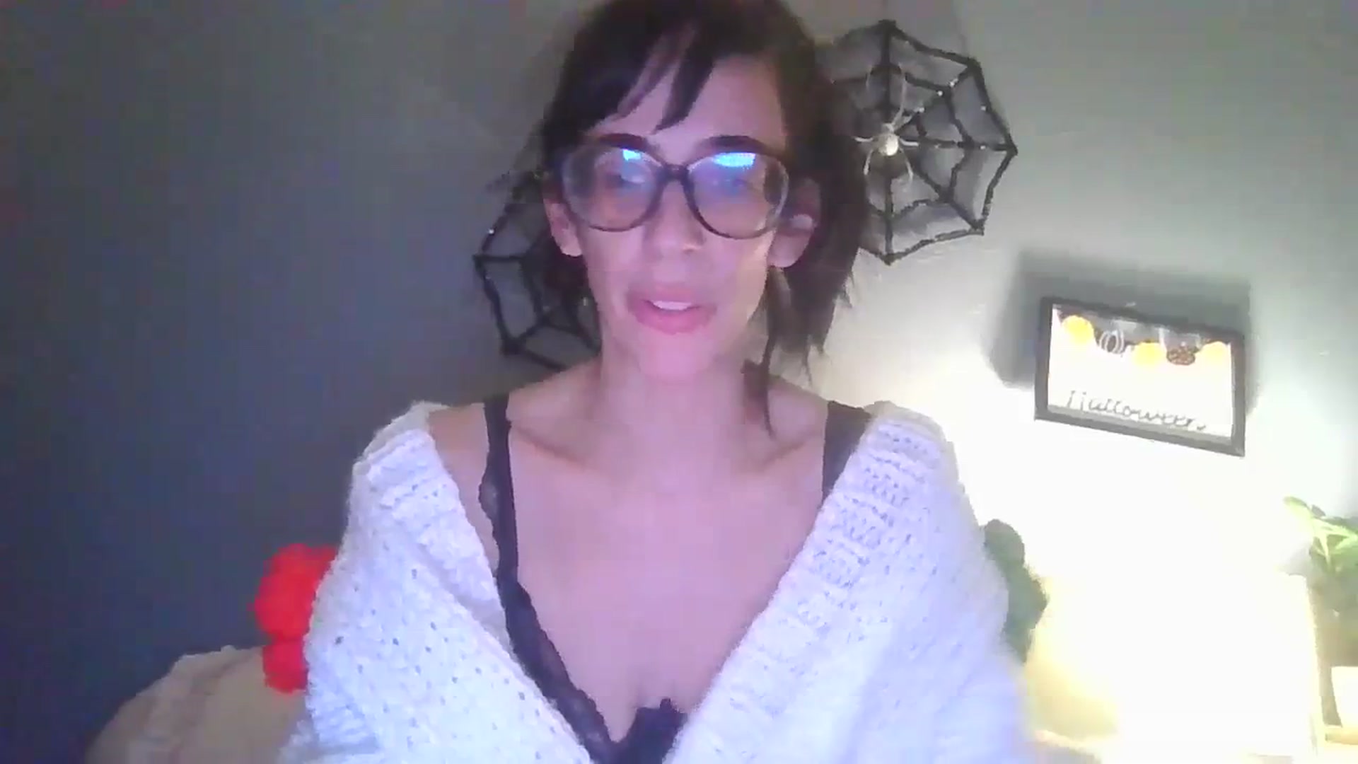 Gallery image thumbnail from Abc123456789's myfreecams stream on, 10/29/2023, 09:37 image 9 of 20