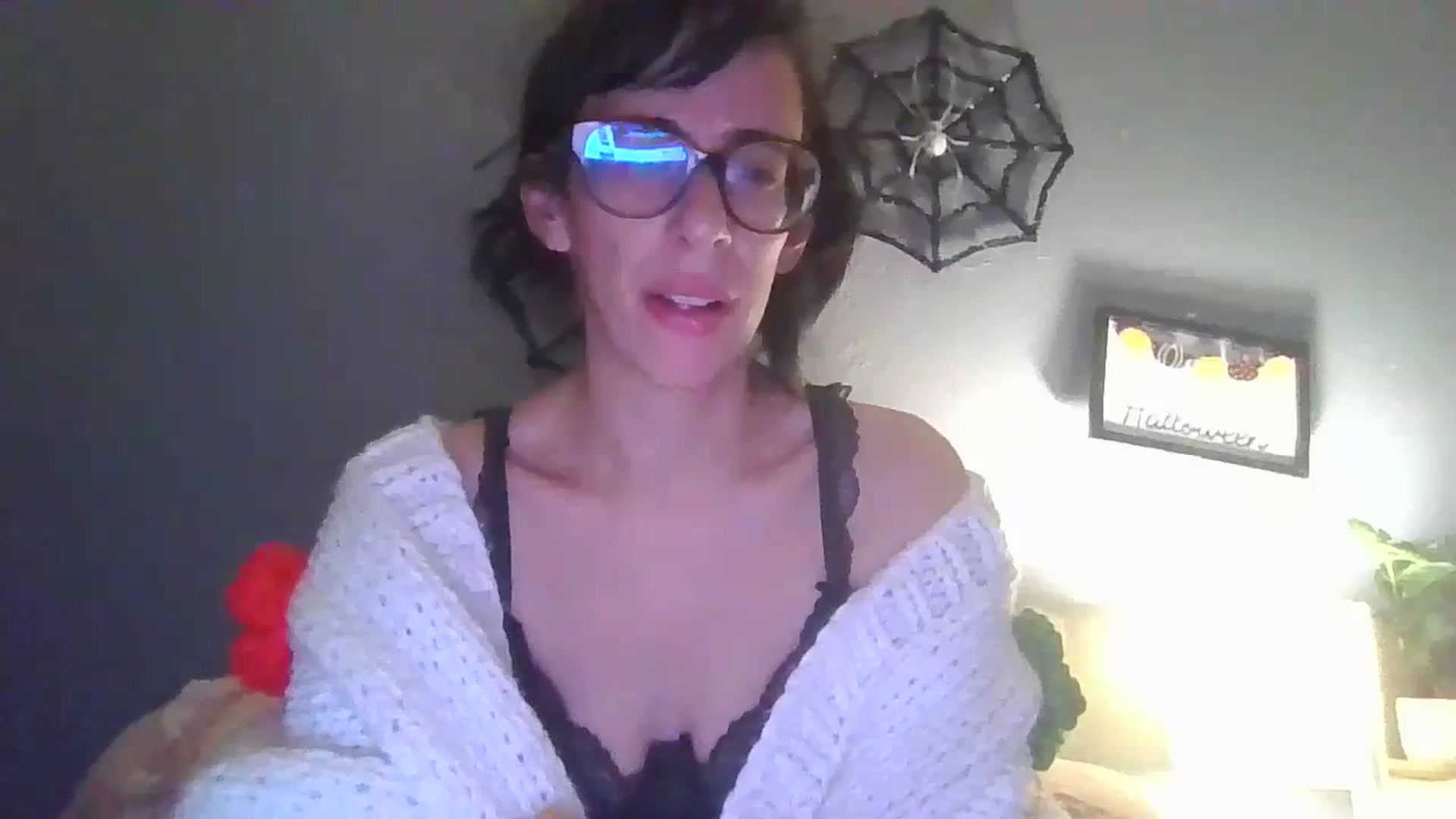 Gallery image thumbnail from Abc123456789's myfreecams stream on, 10/29/2023, 09:37 image 4 of 20