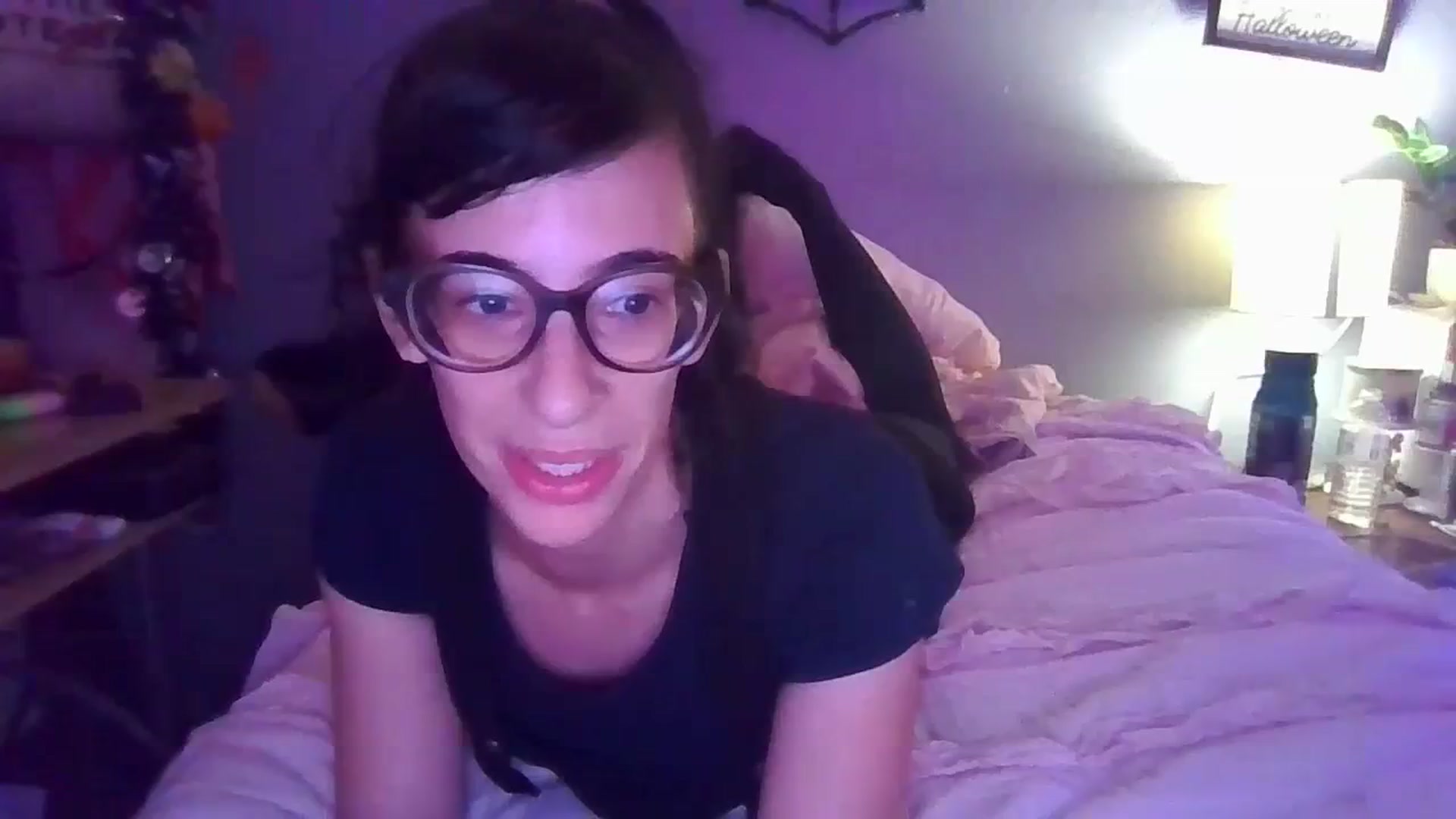 Gallery image thumbnail from Abc123456789's myfreecams stream on, 10/30/2023, 03:23 image 8 of 20