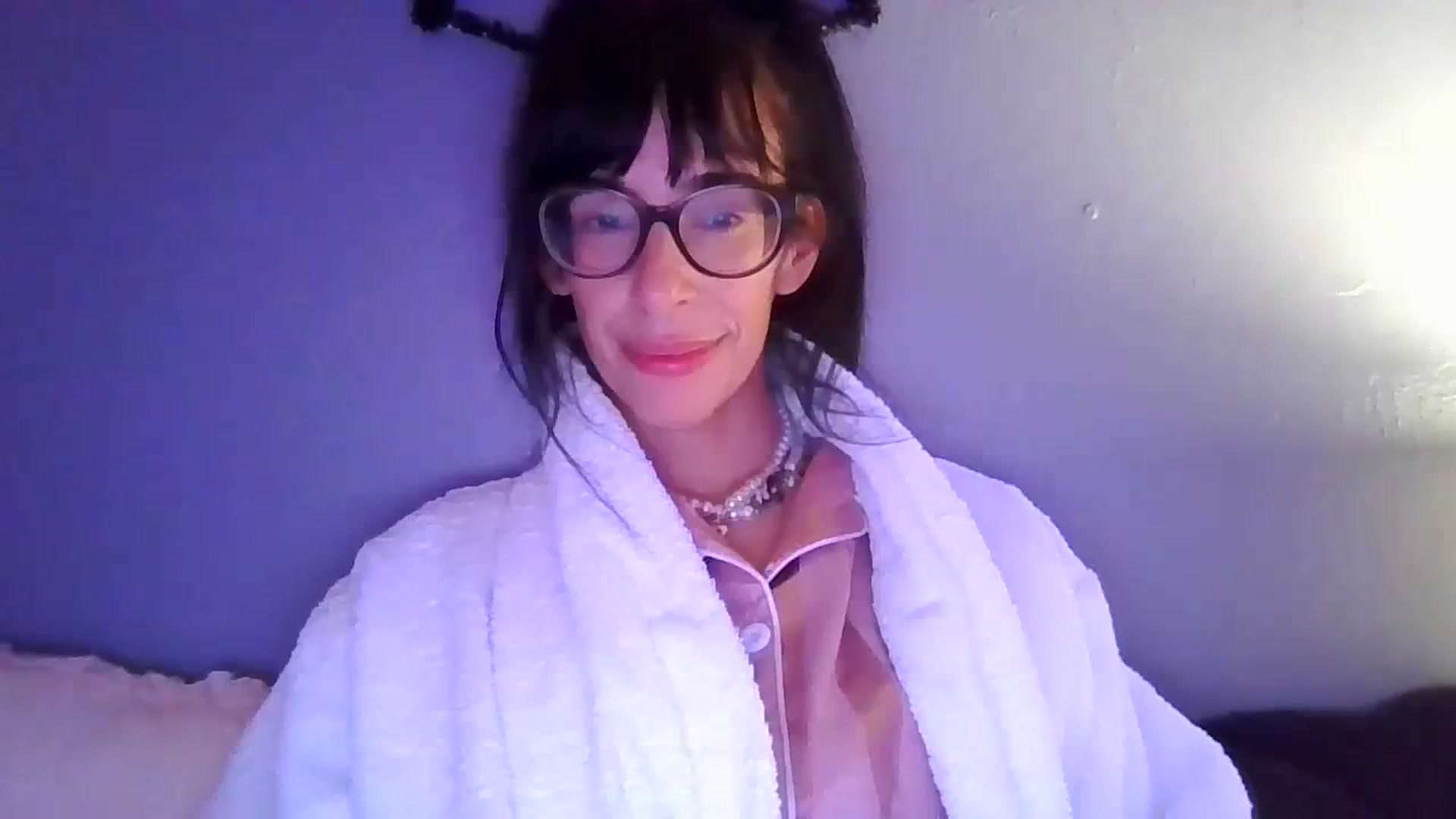 Gallery image thumbnail from Abc123456789's myfreecams stream on, 10/31/2023, 11:44 image 12 of 20