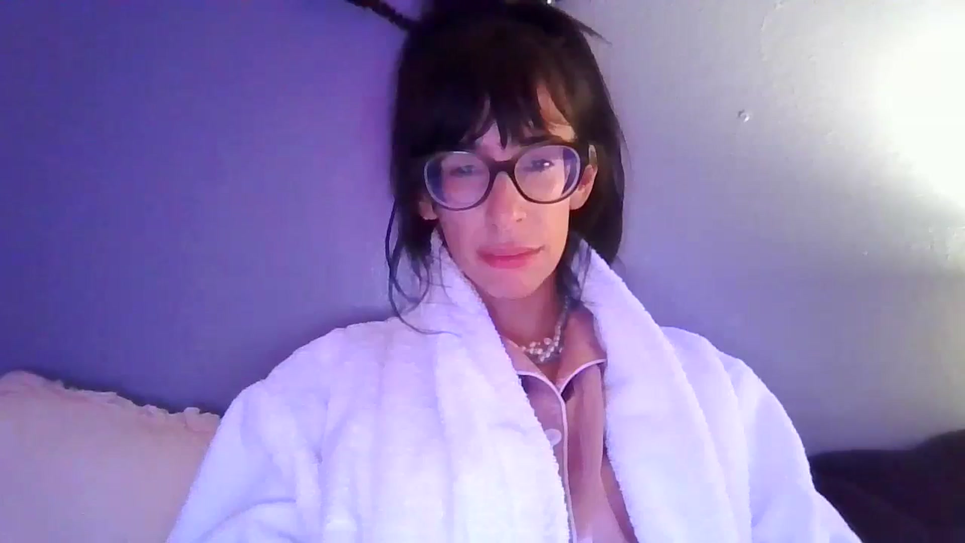 Gallery image thumbnail from Abc123456789's myfreecams stream on, 10/31/2023, 11:44 image 14 of 20