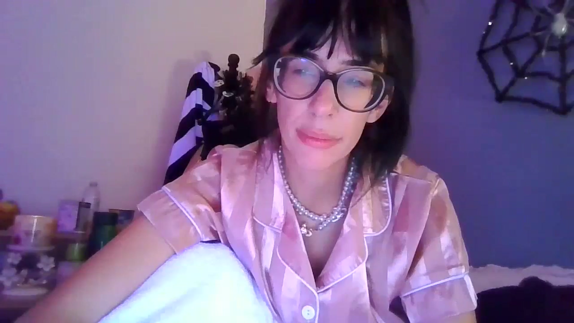 Gallery image thumbnail from Abc123456789's myfreecams stream on, 10/31/2023, 11:44 image 20 of 20