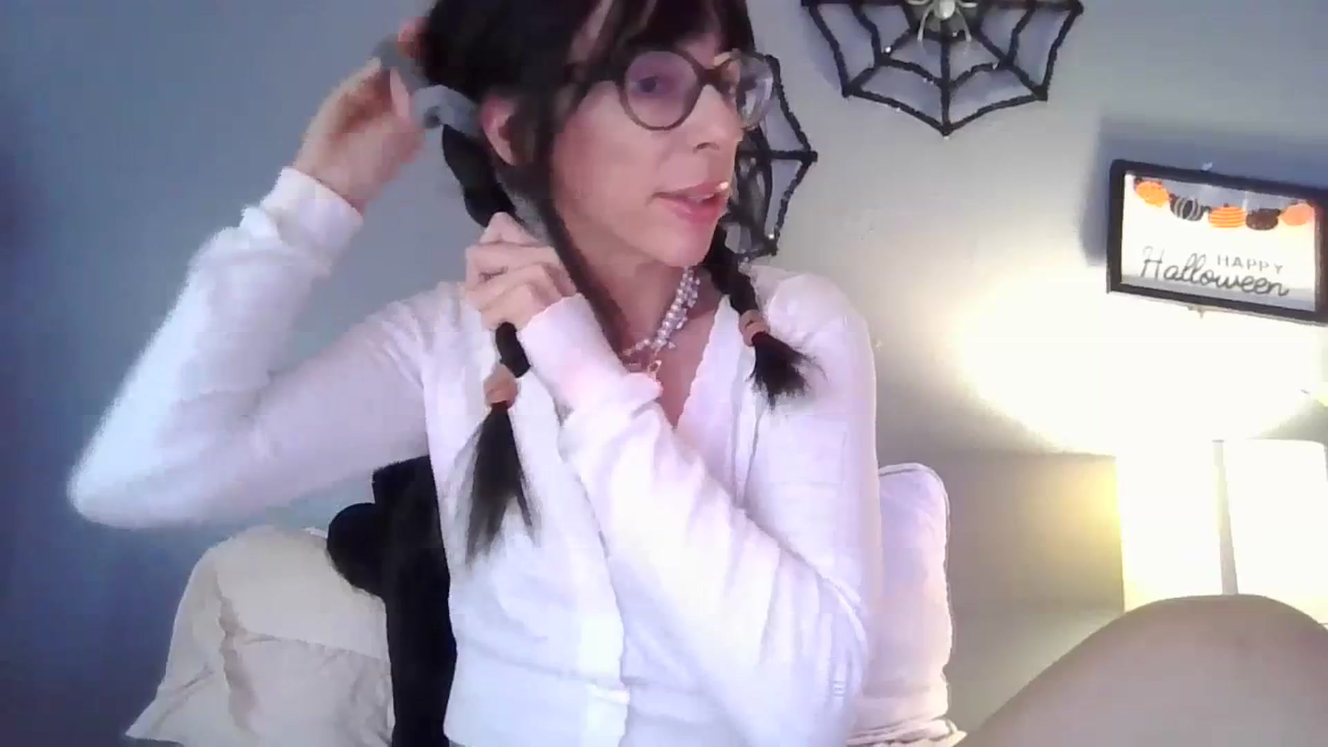 Gallery image thumbnail from Abc123456789's myfreecams stream on, 10/31/2023, 19:11 image 12 of 20