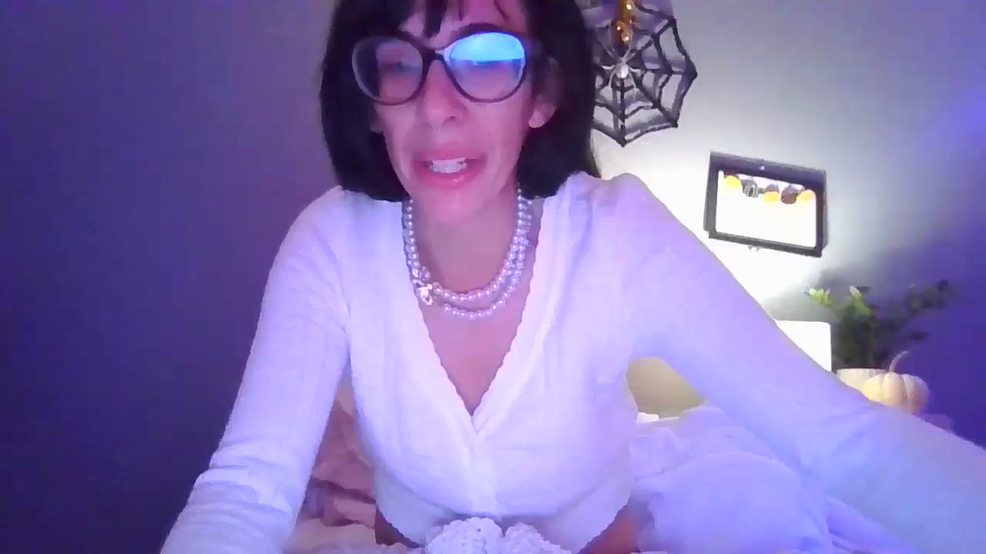 Gallery image thumbnail from Abc123456789's myfreecams stream on, 11/01/2023, 11:50 image 8 of 20