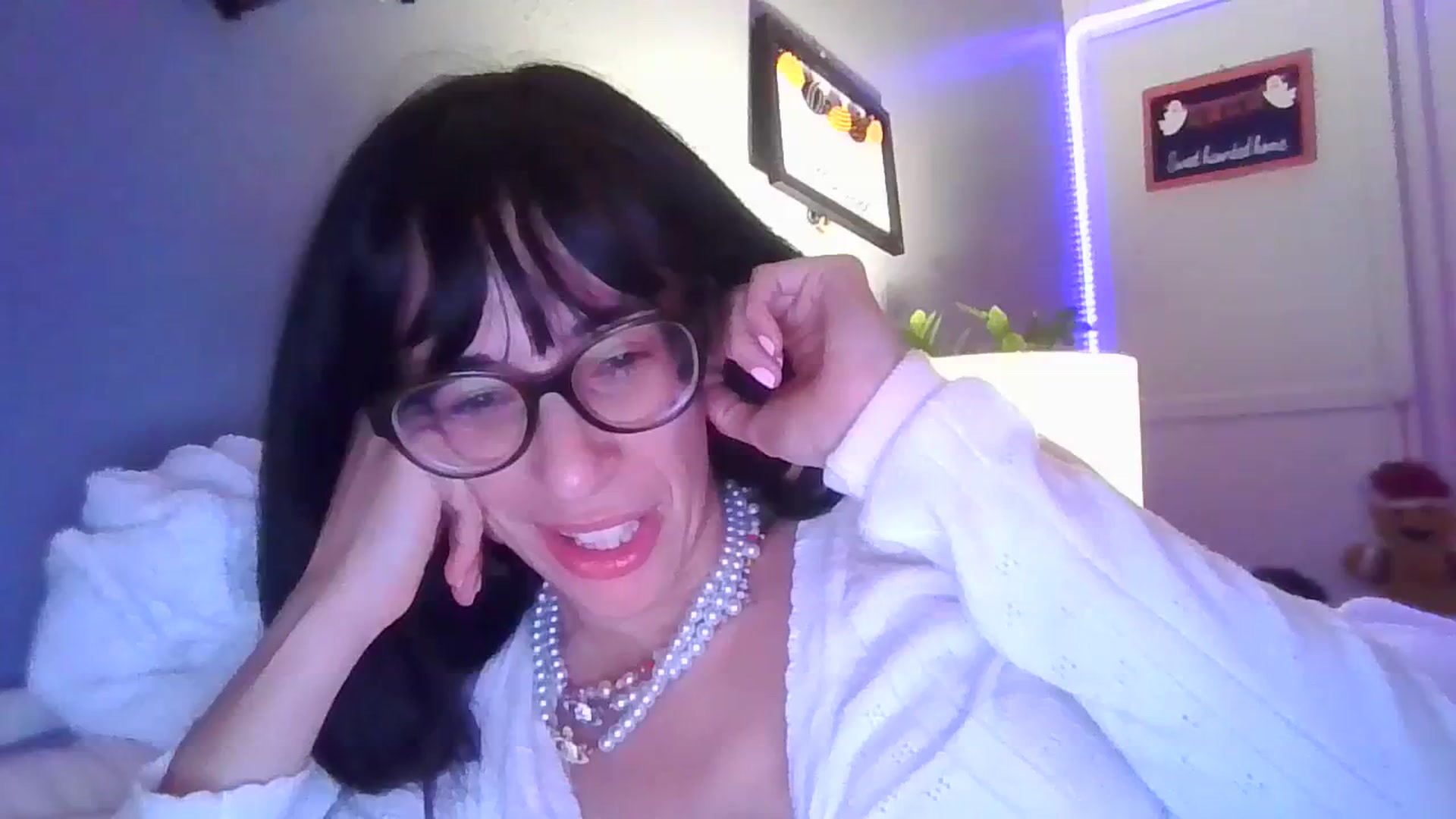 Gallery image thumbnail from Abc123456789's myfreecams stream on, 11/01/2023, 11:50 image 14 of 20