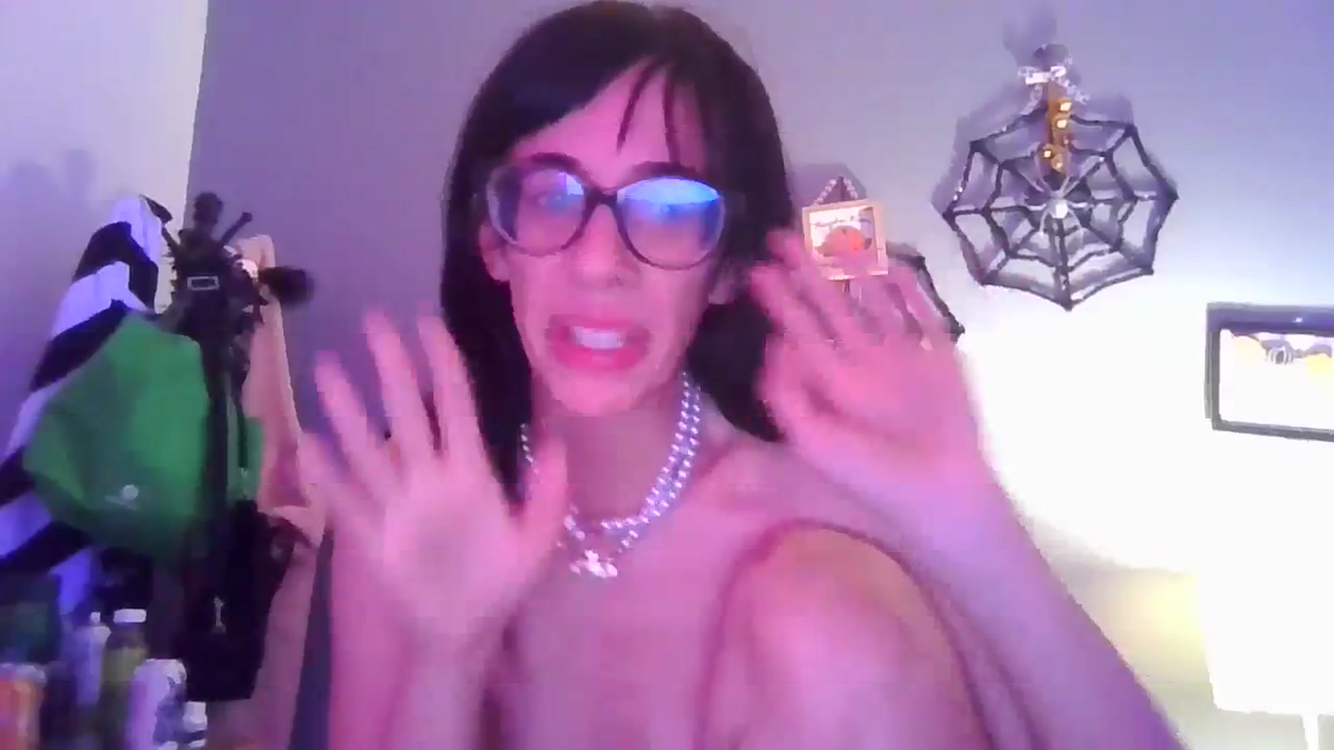 Gallery image thumbnail from Abc123456789's myfreecams stream on, 11/02/2023, 11:10 image 16 of 20