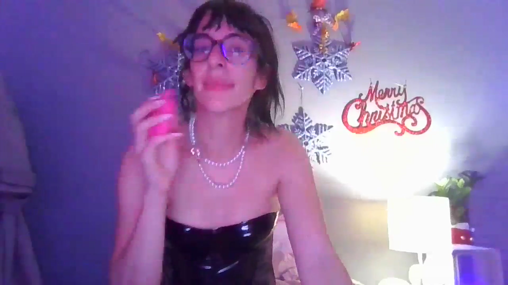 Gallery image thumbnail from Abc123456789's myfreecams stream on, 11/05/2023, 11:16 image 17 of 20