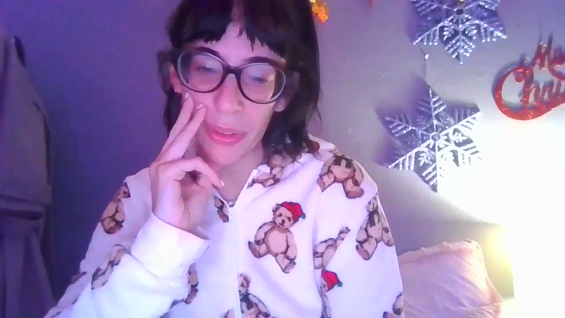 Gallery image thumbnail from Abc123456789's myfreecams stream on, 11/05/2023, 12:49 image 3 of 20