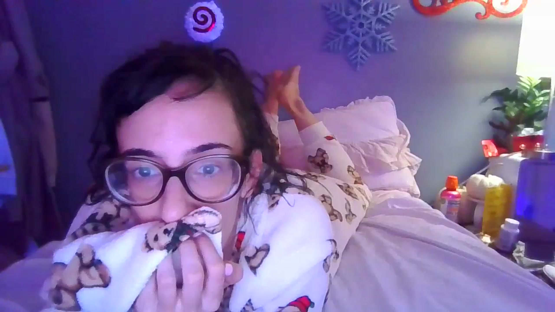Gallery image thumbnail from Abc123456789's myfreecams stream on, 11/06/2023, 10:23 image 9 of 20