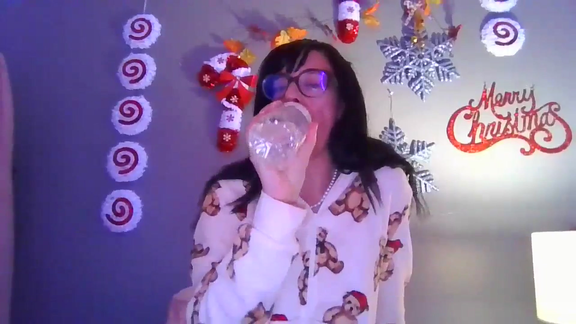 Gallery image thumbnail from Abc123456789's myfreecams stream on, 11/06/2023, 15:34 image 10 of 20