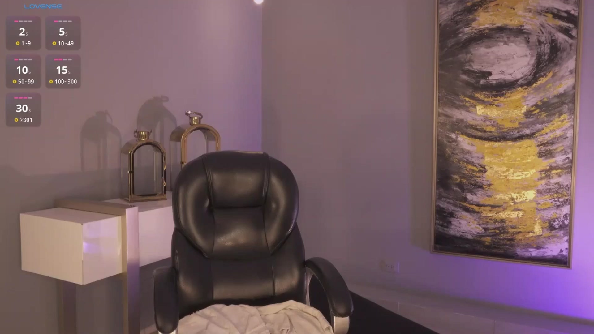 Gallery image thumbnail from AbellaCroft's myfreecams stream on, 10/19/2025, 16:54 image 18 of 20