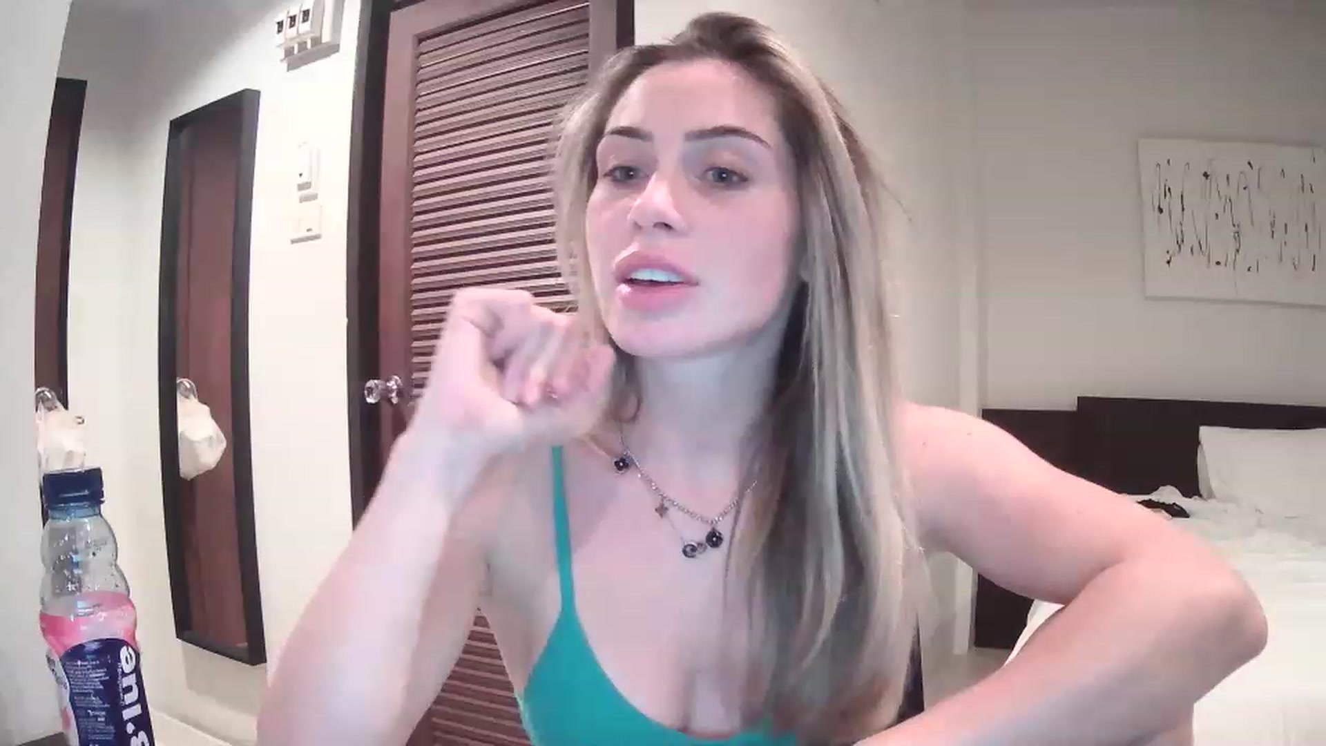 Gallery image thumbnail from Abella_'s myfreecams stream on, 12/11/2022, 14:25 image 2 of 20
