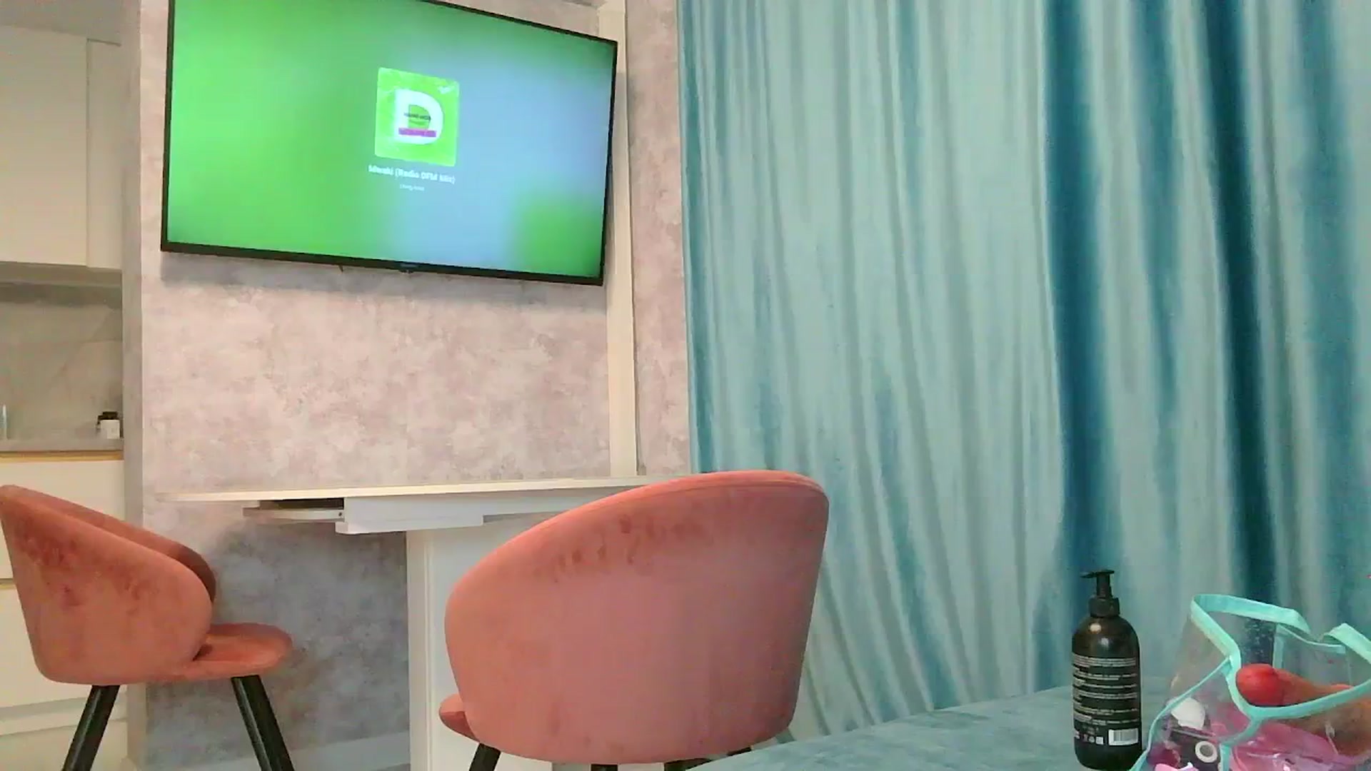Gallery image thumbnail from Abella_Rose's myfreecams stream on, 10/01/2024, 01:56 image 2 of 20