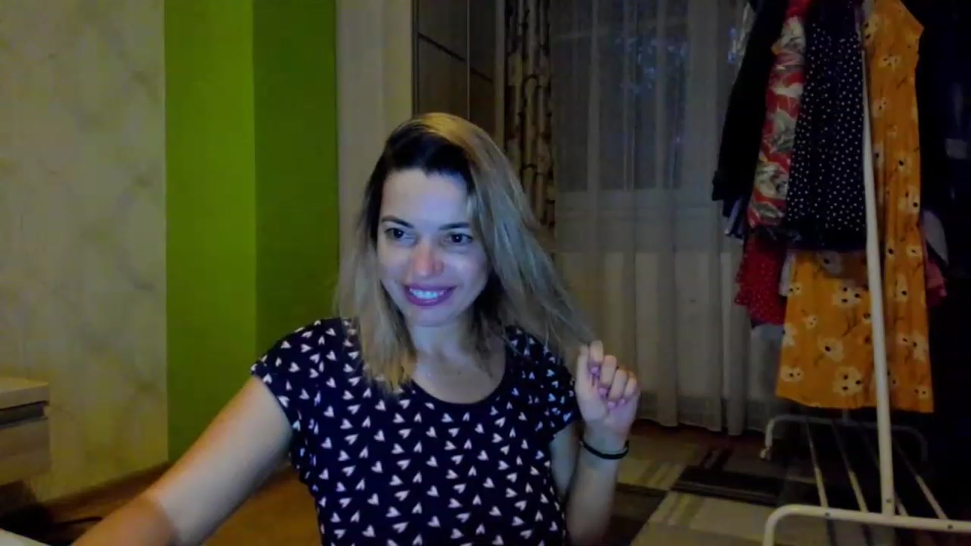 Gallery image thumbnail from Abelly_Advc2's myfreecams stream on, 07/04/2023, 18:27 image 18 of 20