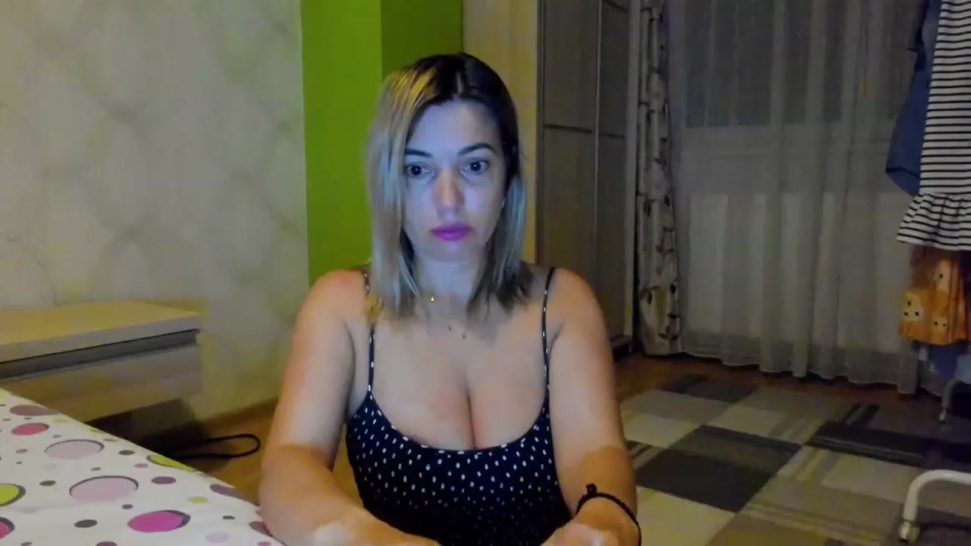 Gallery image thumbnail from Abelly_Advc2's myfreecams stream on, 07/08/2023, 19:41 image 10 of 20