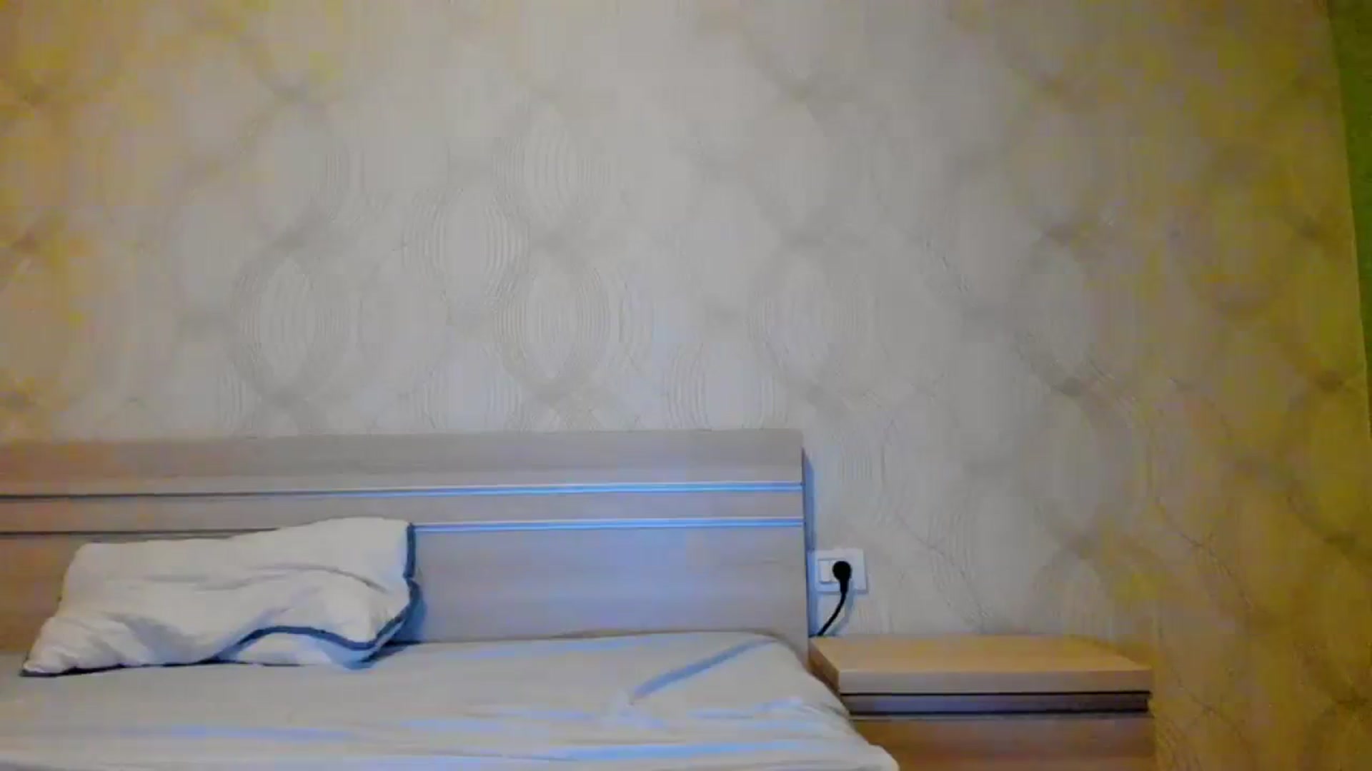 Gallery image thumbnail from Abelly_Advc2's myfreecams stream on, 08/27/2023, 18:57 image 8 of 20