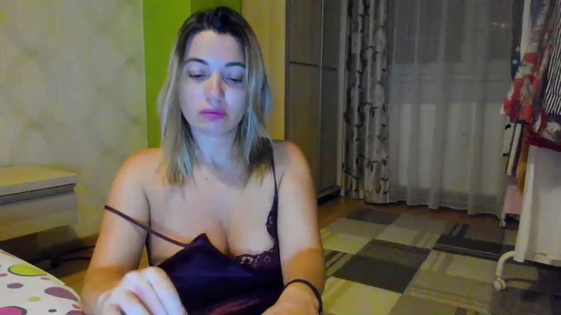 Gallery image thumbnail from Abelly_Advc2's myfreecams stream on, 09/06/2023, 19:25 image 8 of 20