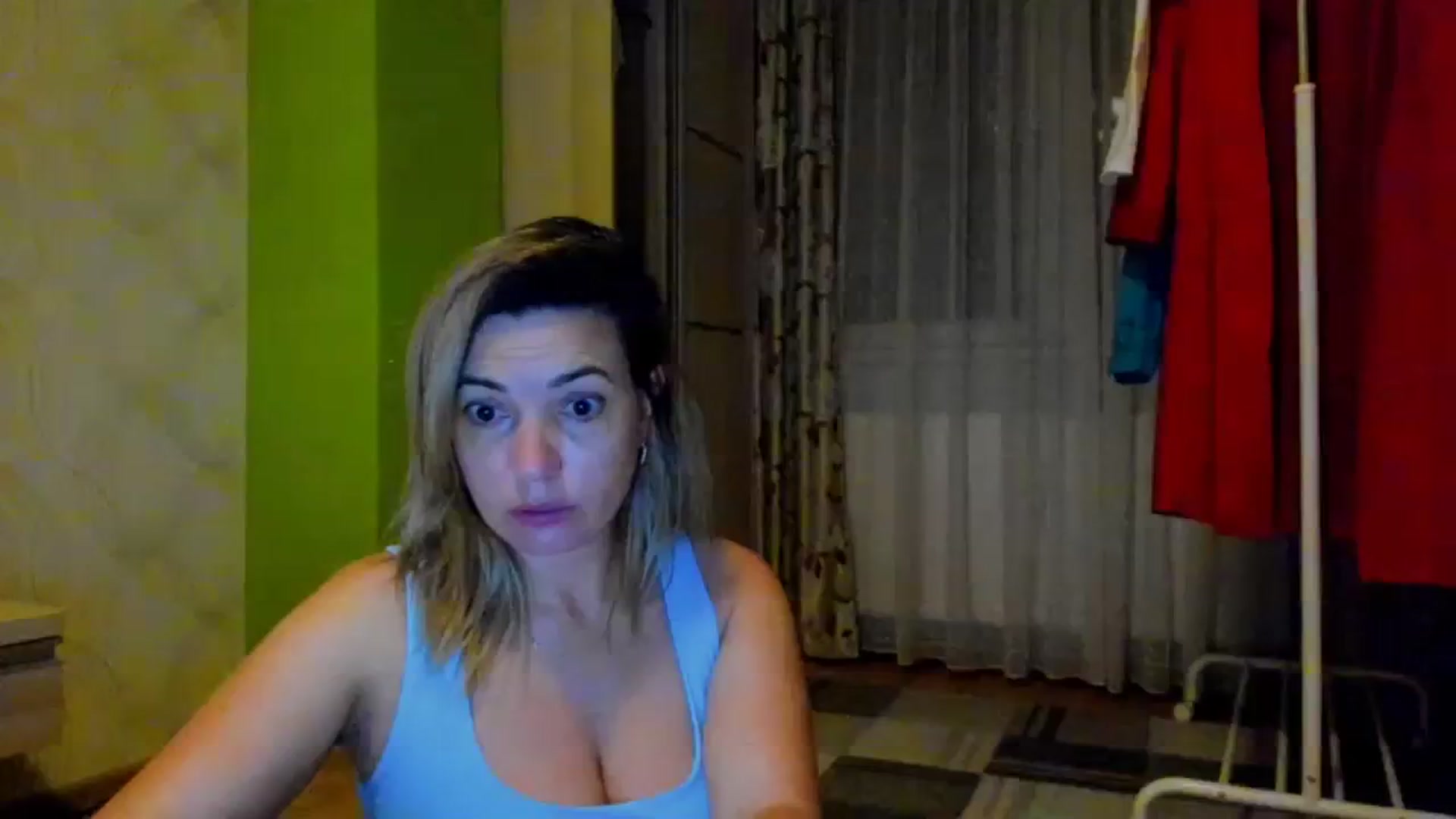 Gallery image thumbnail from Abelly_Advc2's myfreecams stream on, 10/06/2023, 19:53 image 19 of 20