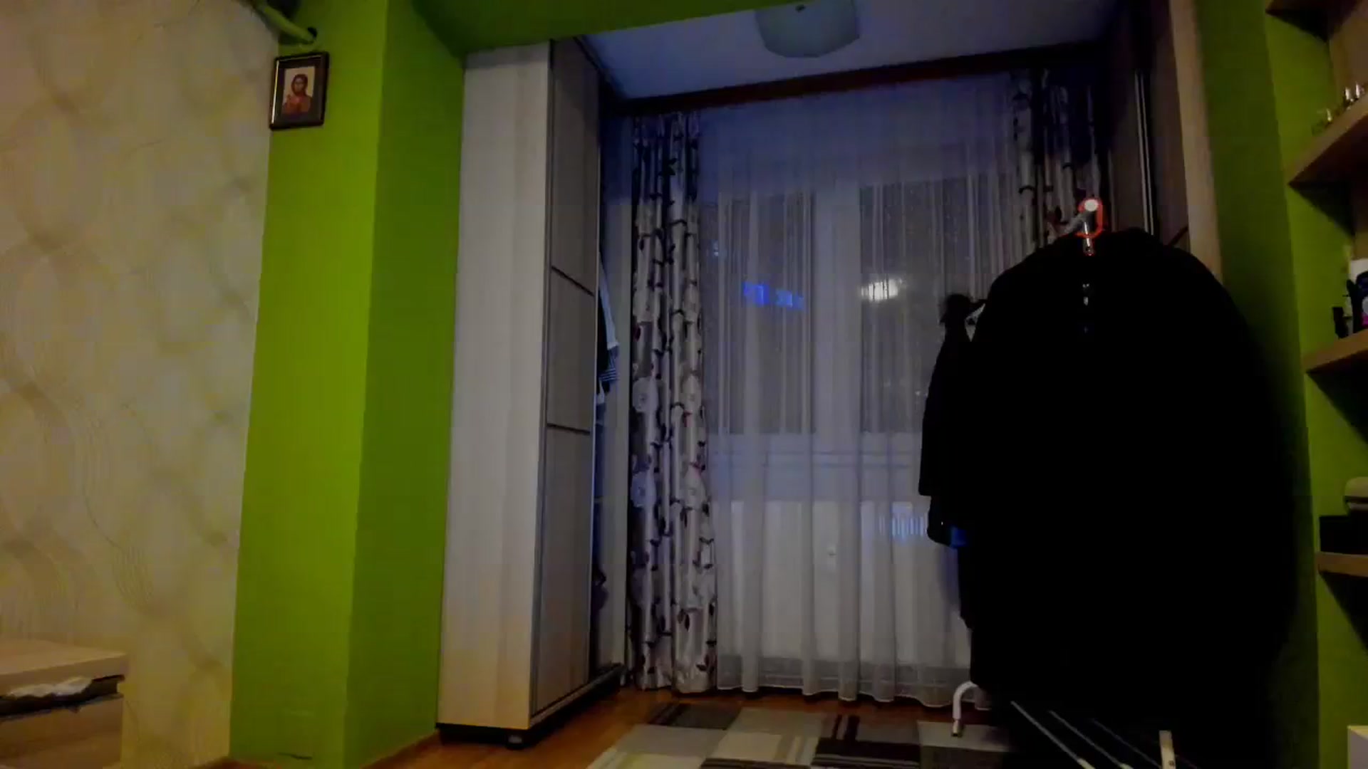 Gallery image thumbnail from Abelly_Advc2's myfreecams stream on, 12/24/2023, 21:27 image 5 of 20