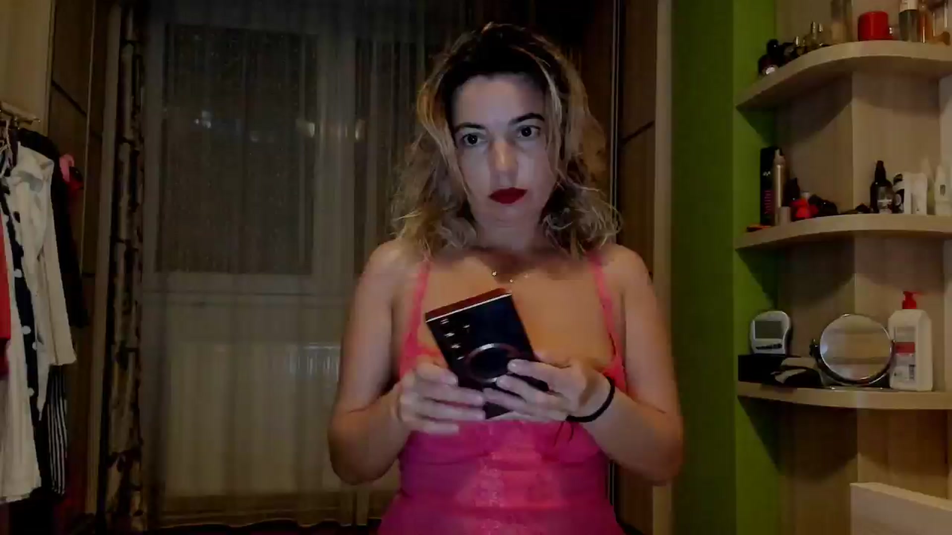 Gallery image thumbnail from Abelly_Advc2's myfreecams stream on, 06/06/2025, 21:30 image 1 of 20