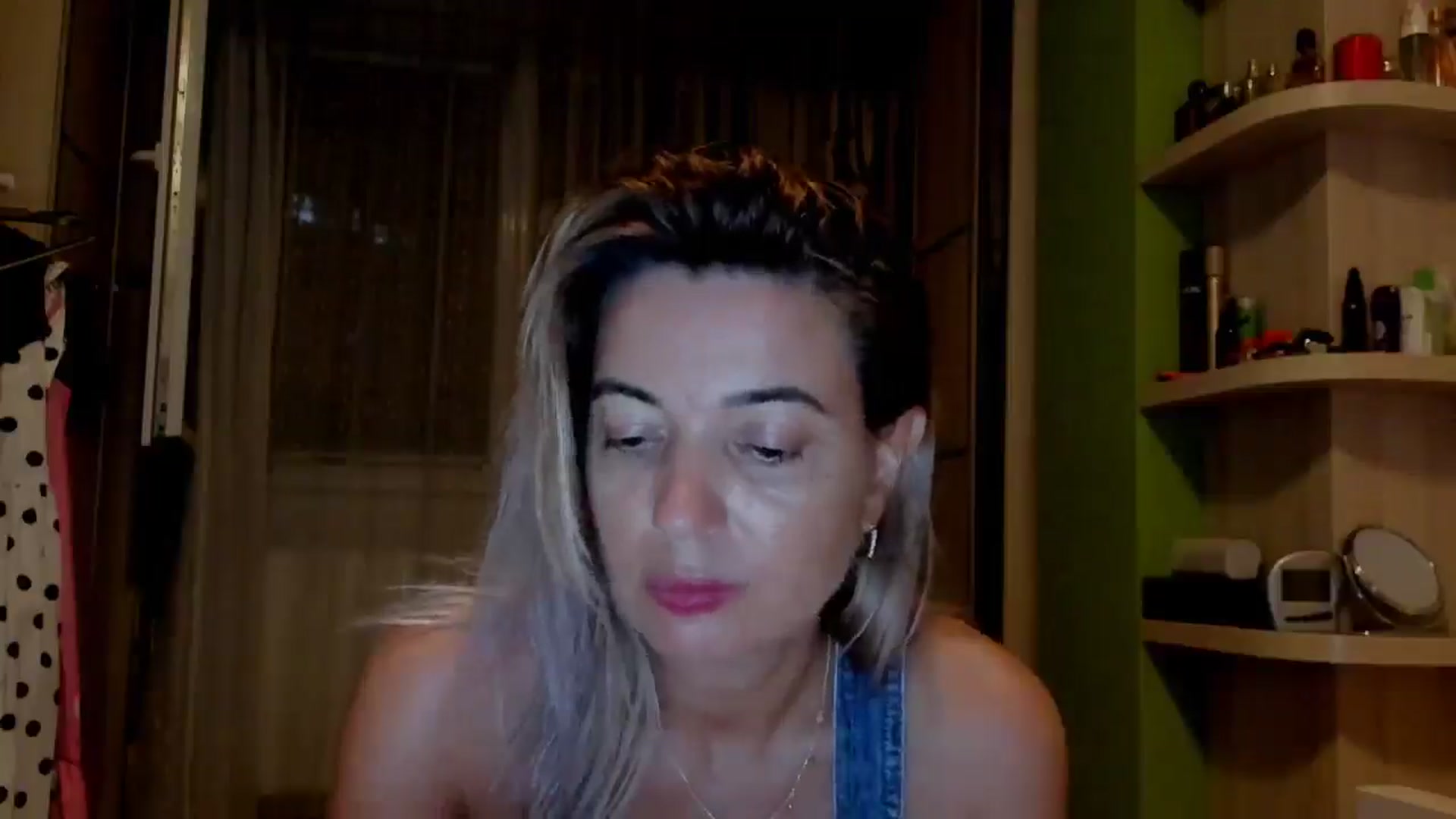 Gallery image thumbnail from Abelly_Advc2's myfreecams stream on, 07/25/2025, 22:03 image 13 of 20