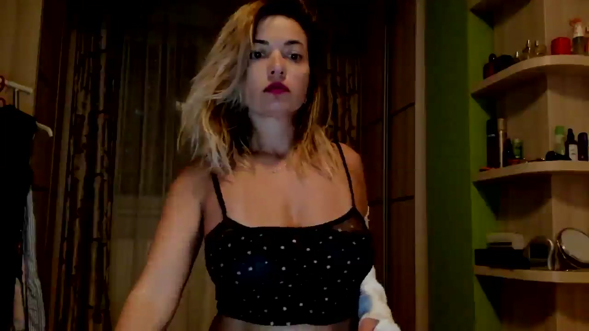 Gallery image thumbnail from Abelly_Advc2's myfreecams stream on, 09/03/2025, 21:20 image 2 of 20