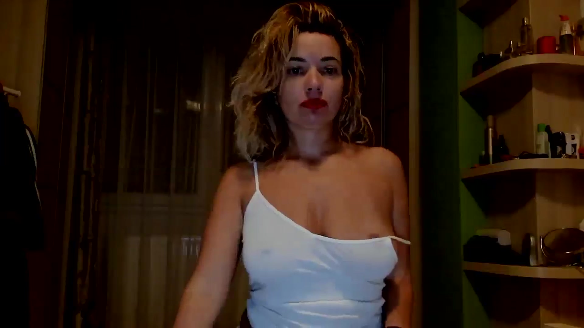 Gallery image thumbnail from Abelly_Advc2's myfreecams stream on, 09/24/2025, 21:02 image 12 of 20