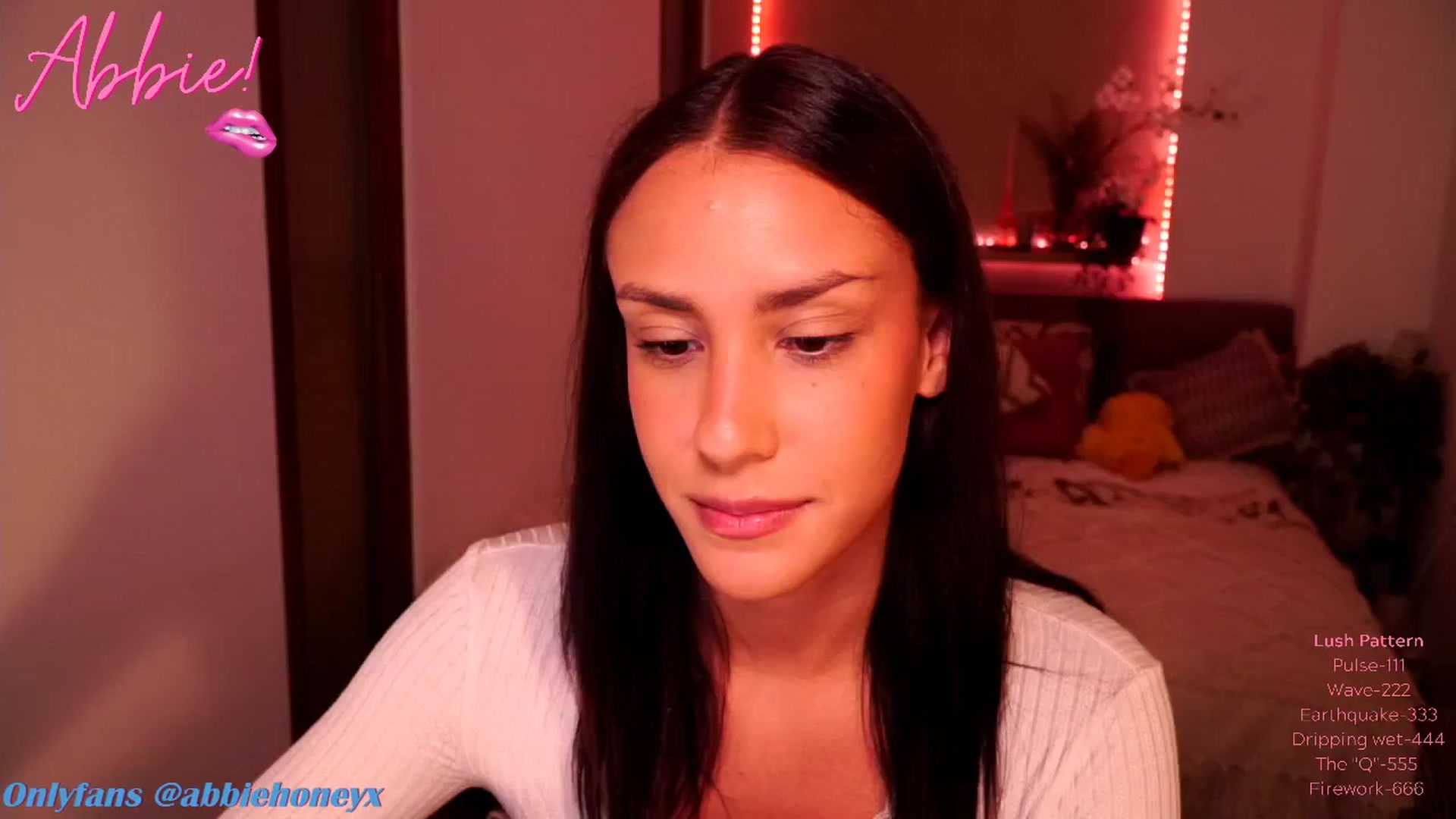 Gallery image thumbnail from Abiee_'s myfreecams stream on, 09/09/2024, 19:43 image 13 of 20