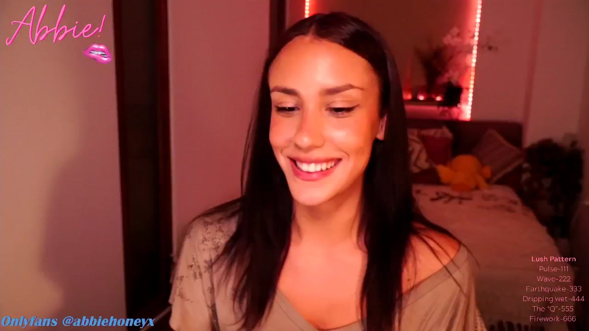 Gallery image thumbnail from Abiee_'s myfreecams stream on, 09/16/2024, 19:26 image 17 of 20