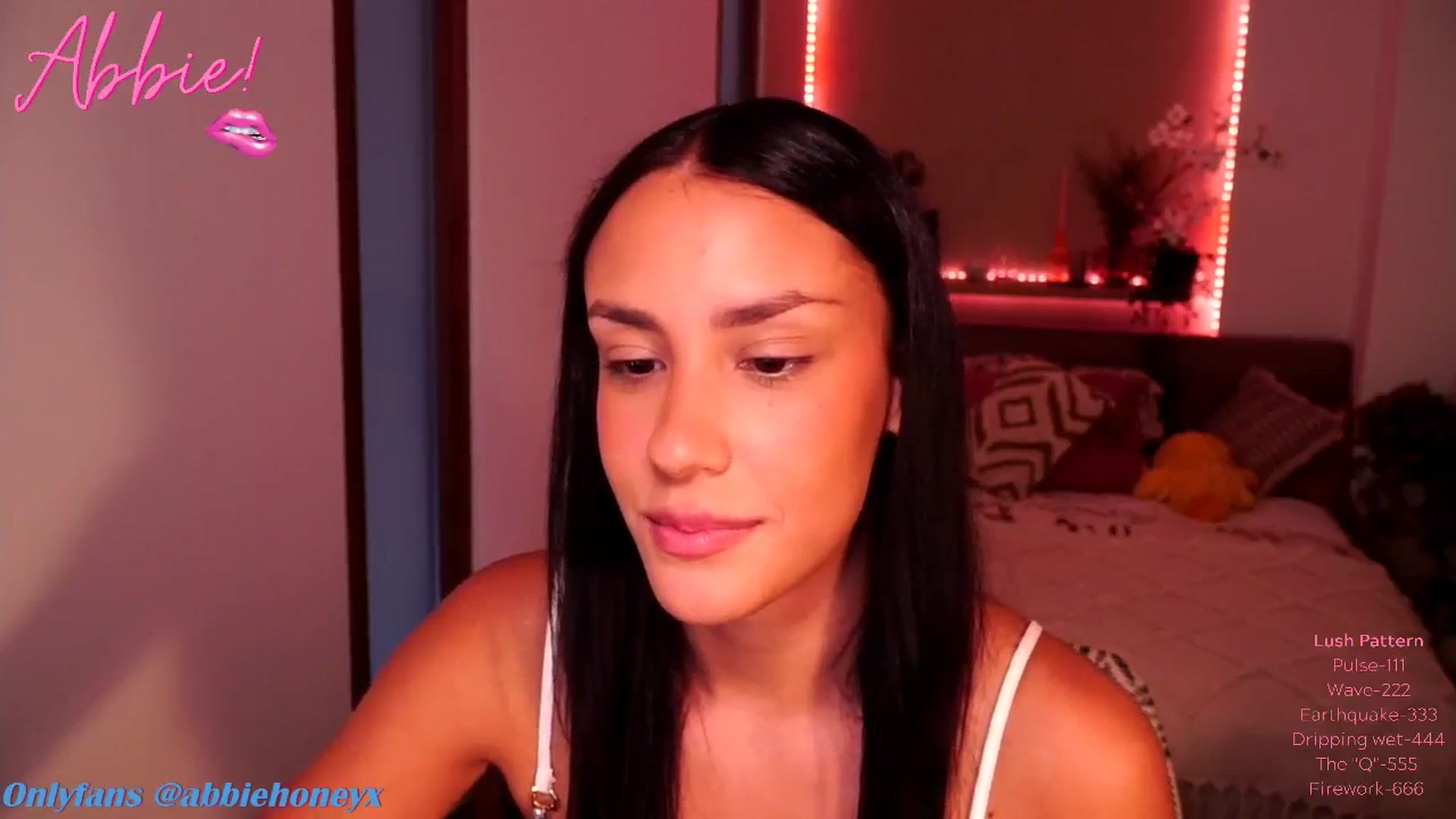 Gallery image thumbnail from Abiee_'s myfreecams stream on, 09/19/2024, 15:32 image 9 of 20