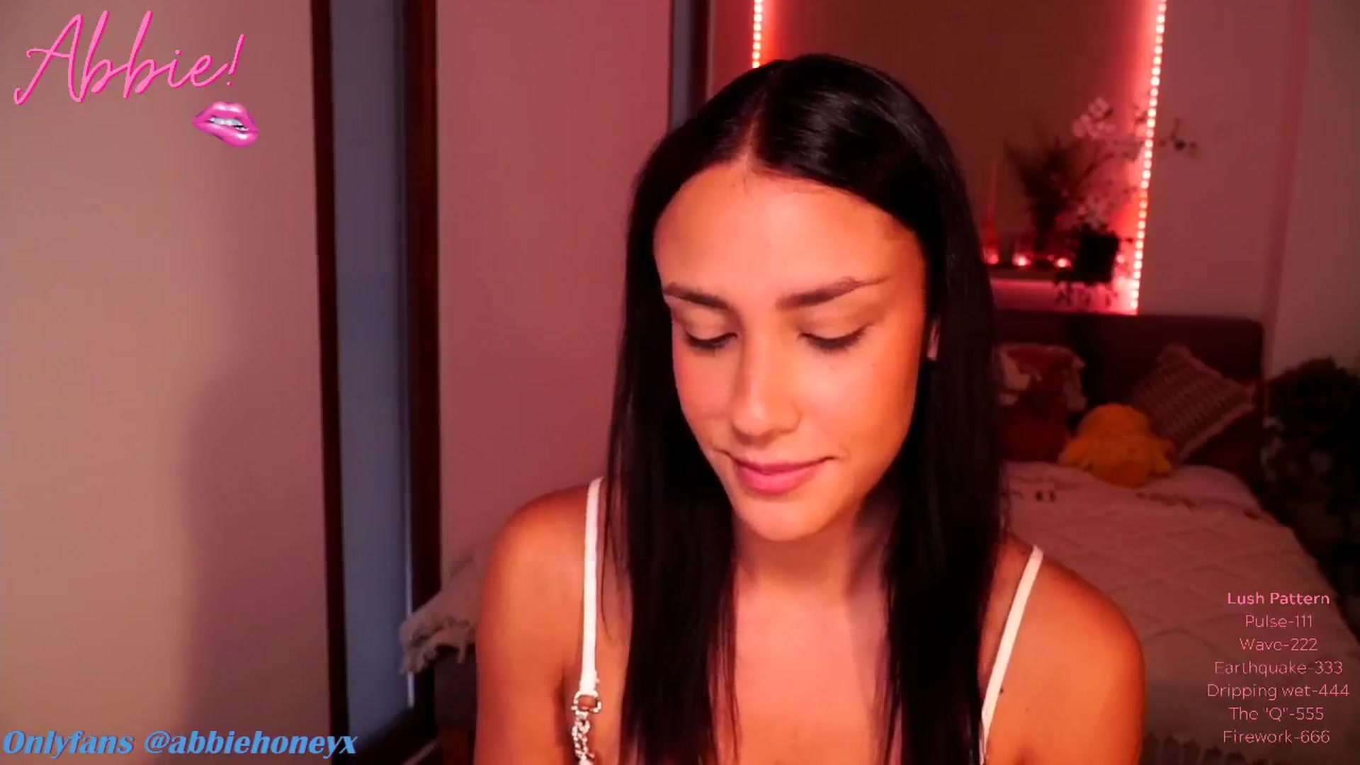 Gallery image thumbnail from Abiee_'s myfreecams stream on, 09/19/2024, 15:32 image 17 of 20