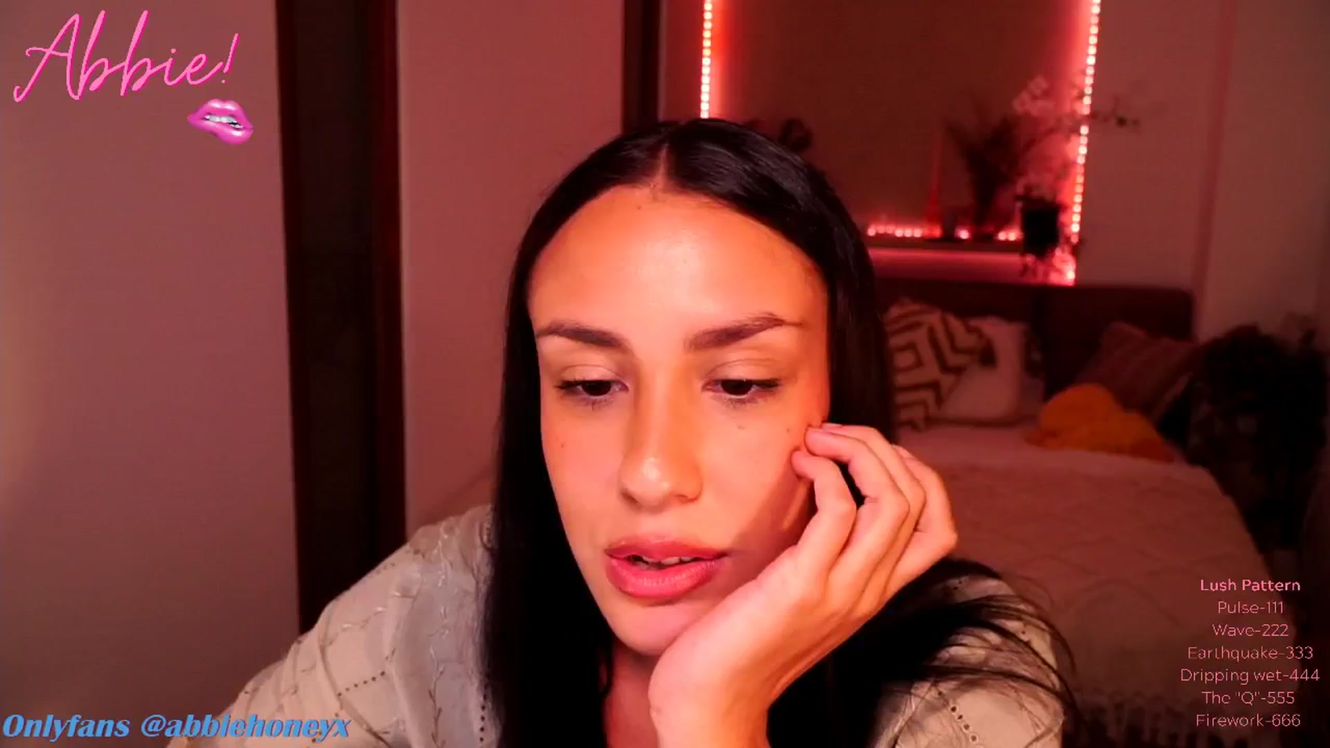 Gallery image thumbnail from Abiee_'s myfreecams stream on, 09/24/2024, 18:13 image 4 of 20