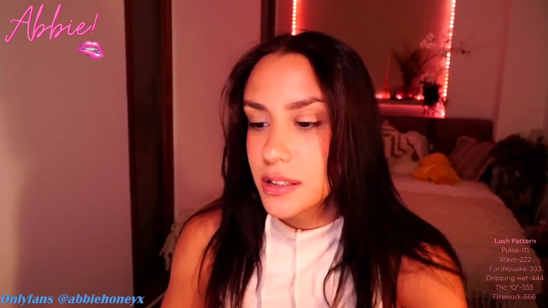 Gallery image thumbnail from Abiee_'s myfreecams stream on, 10/02/2024, 18:16 image 10 of 20