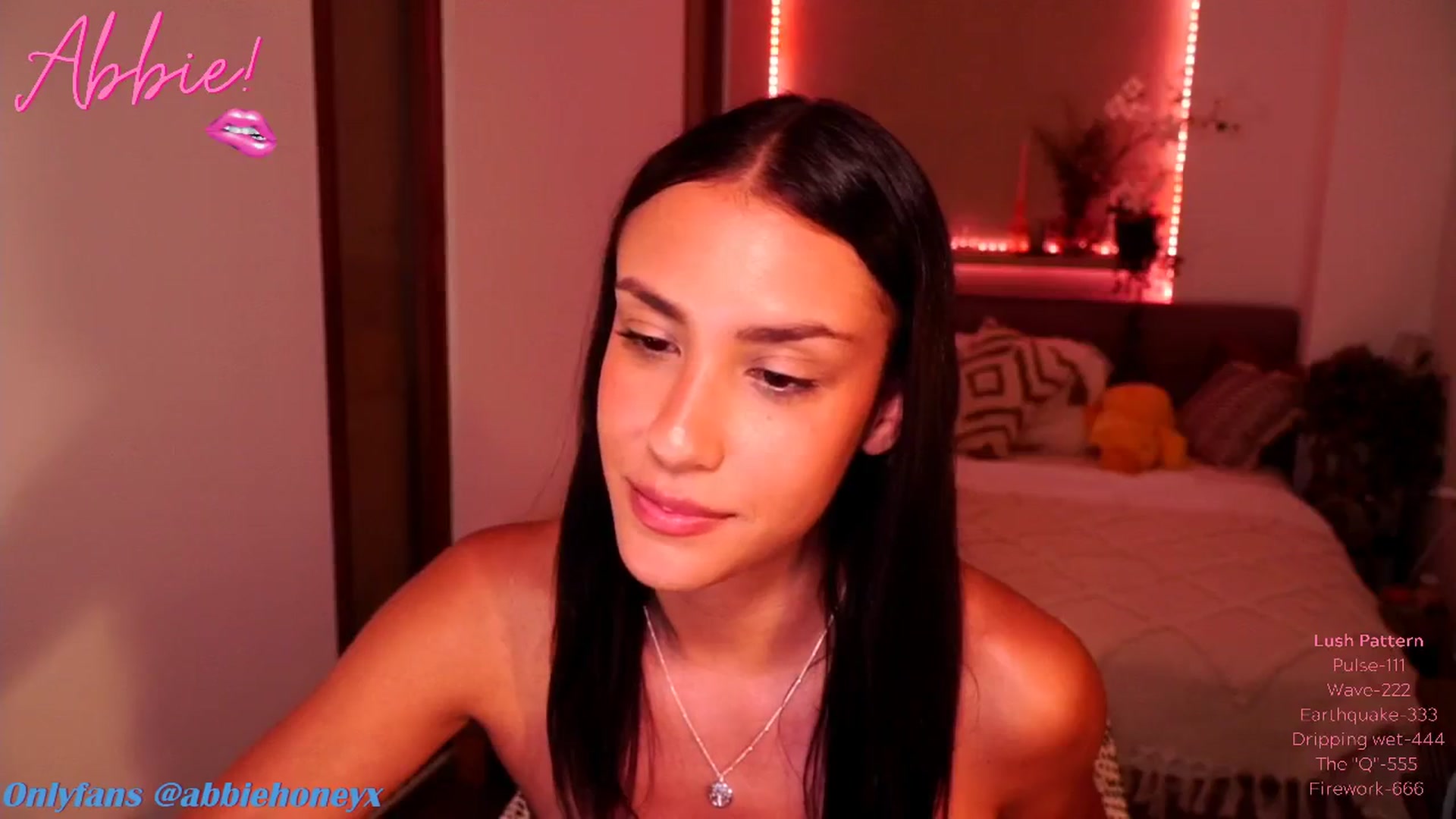 Gallery image thumbnail from Abiee_'s myfreecams stream on, 10/09/2024, 20:10 image 3 of 20