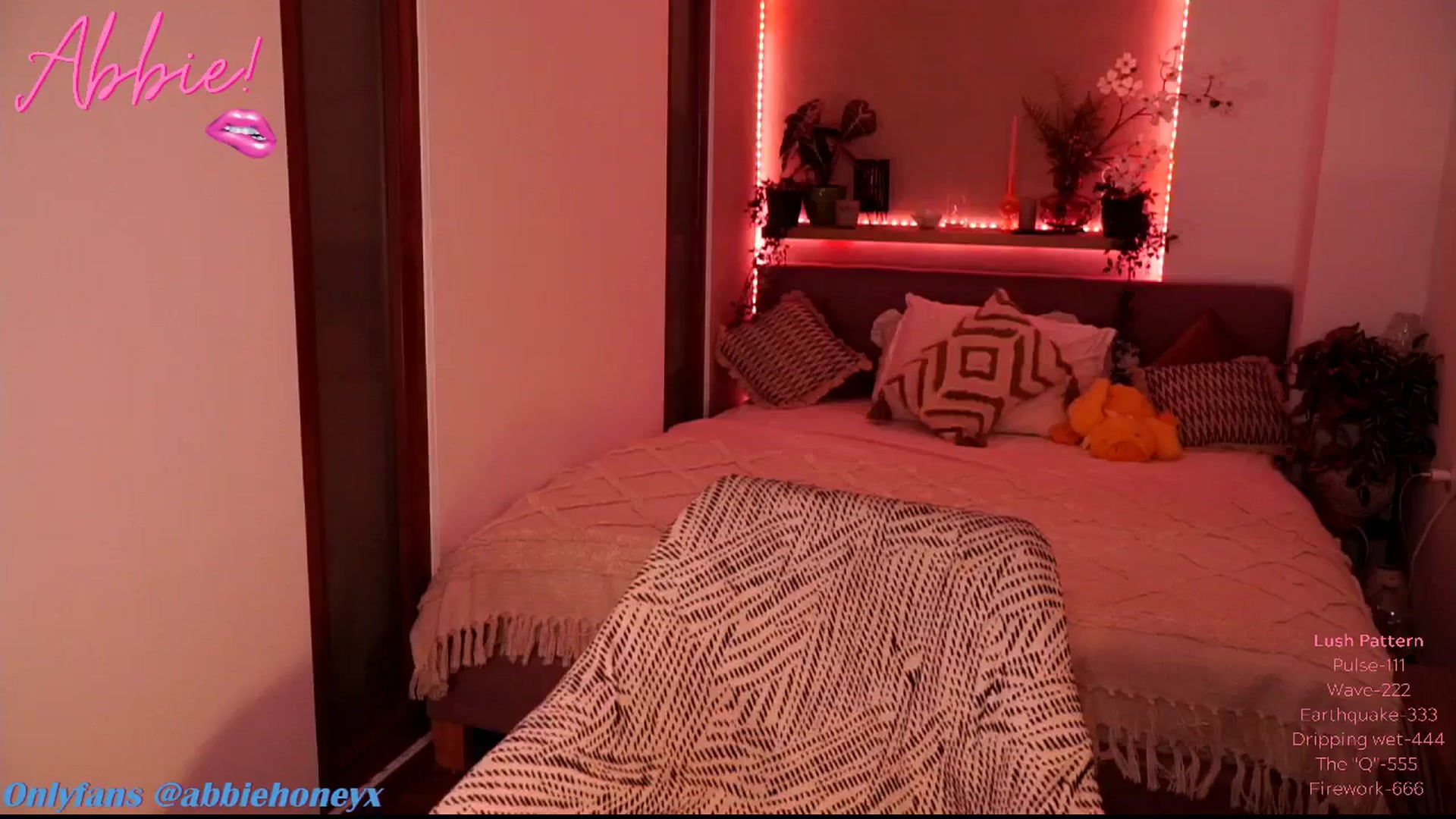 Gallery image thumbnail from Abiee_'s myfreecams stream on, 10/13/2024, 20:45 image 10 of 20
