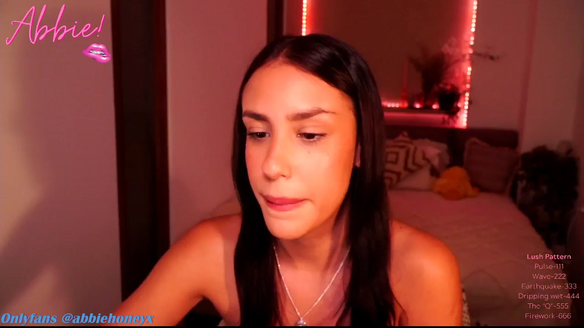 Gallery image thumbnail from Abiee_'s myfreecams stream on, 10/18/2024, 18:18 image 15 of 20